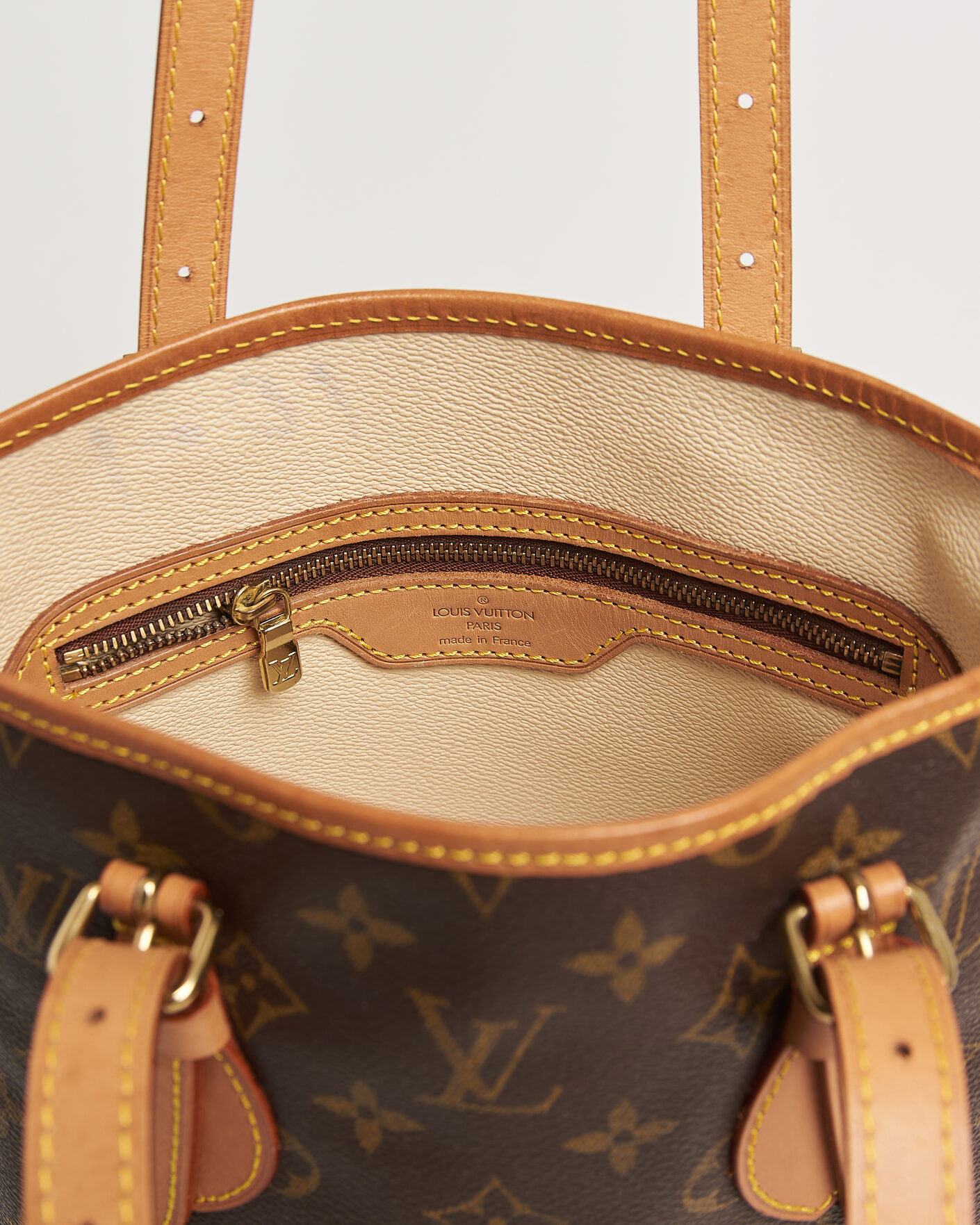 Men | Pre-Owned & Vintage Bags | Louis Vuitton Pre-Owned | Bucket PM Bag Monogram