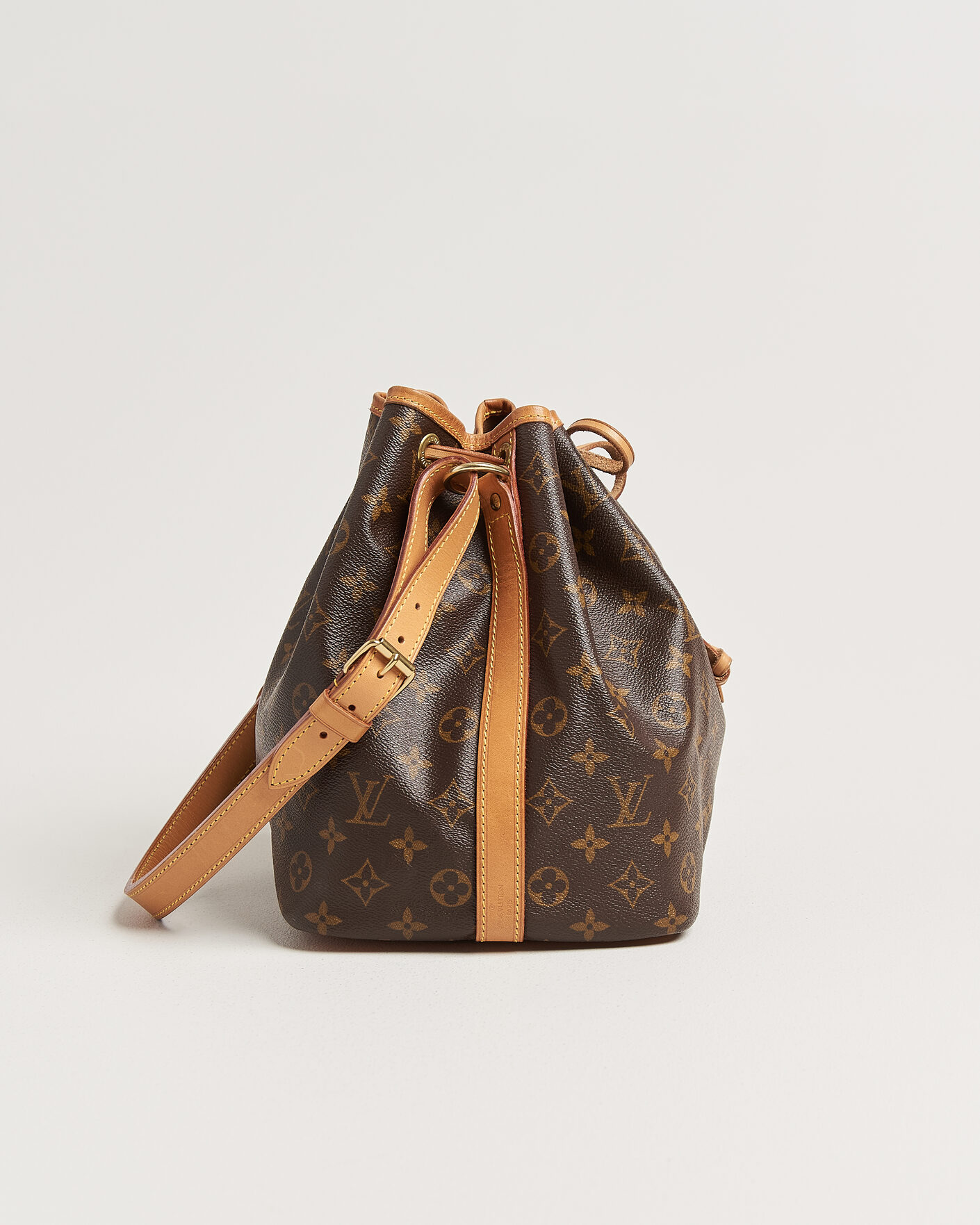 Men | Pre-Owned & Vintage Bags | Louis Vuitton Pre-Owned | Petit Noé Monogram