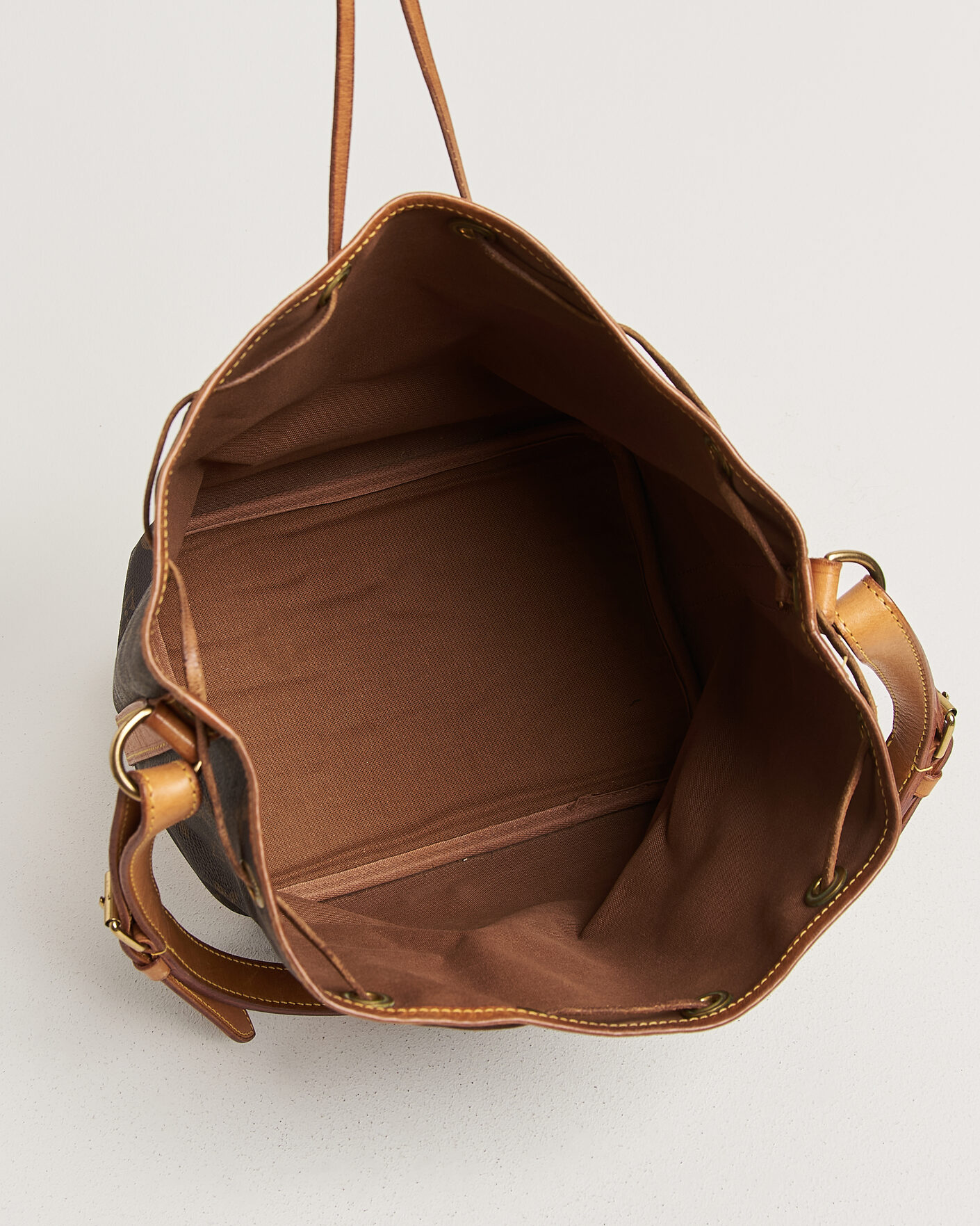 Men | Pre-Owned & Vintage Bags | Louis Vuitton Pre-Owned | Petit Noé Monogram