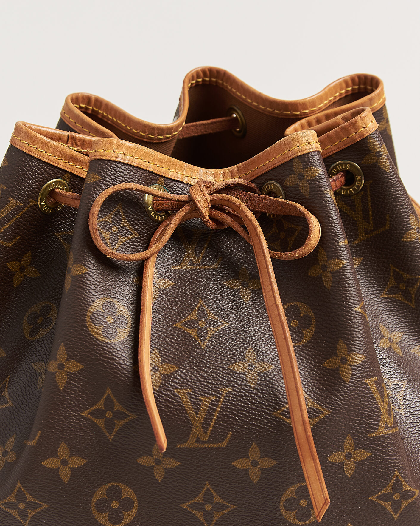 Men | Pre-Owned & Vintage Bags | Louis Vuitton Pre-Owned | Petit Noé Monogram