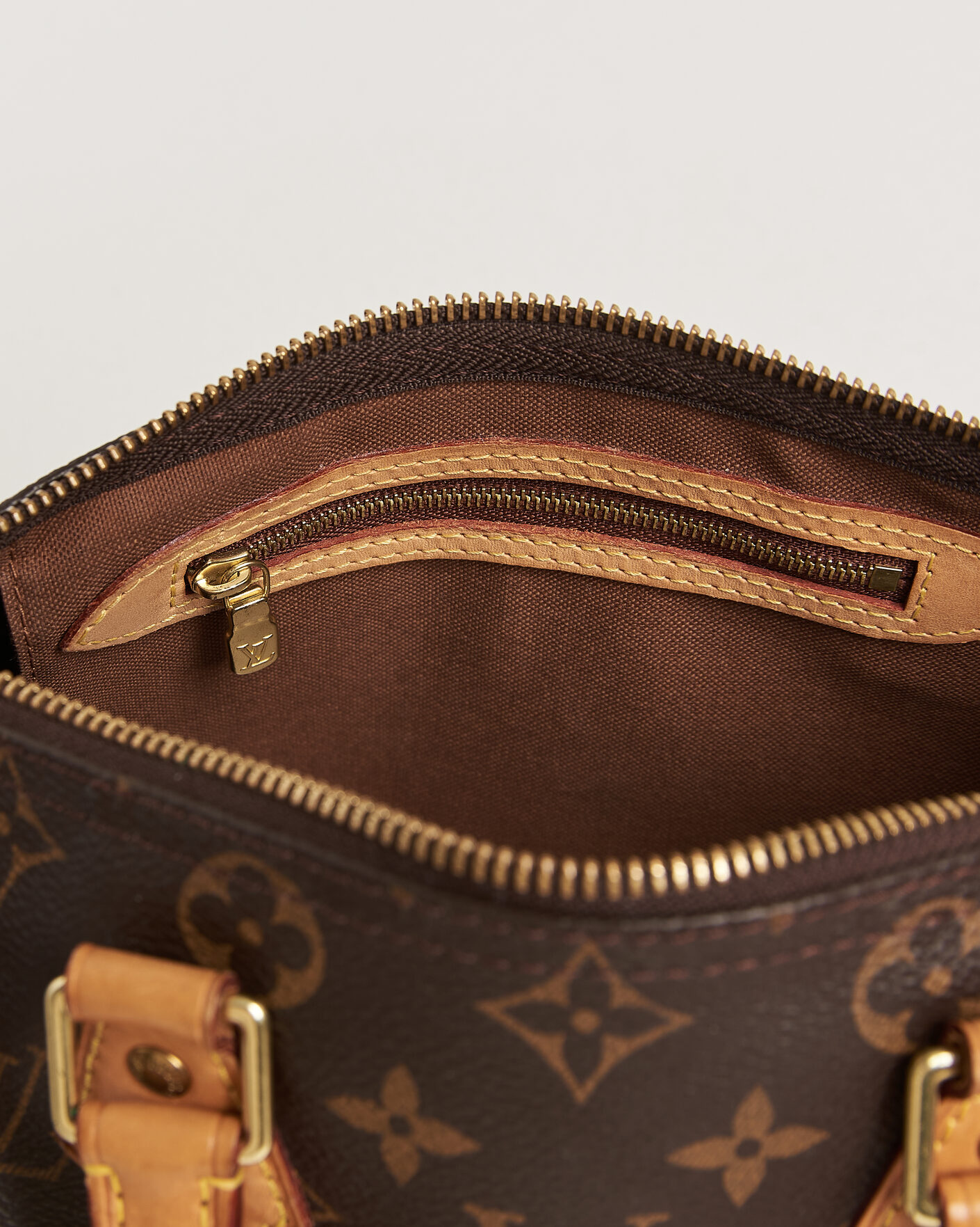 Men | Pre-Owned & Vintage Bags | Louis Vuitton Pre-Owned | Speedy 25 Monogram