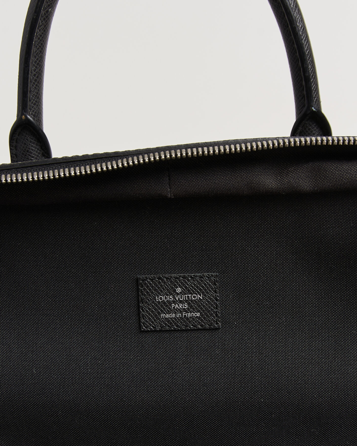 Men | Pre-Owned & Vintage Bags | Louis Vuitton Pre-Owned | Overnight Bag Taiga Leather Black
