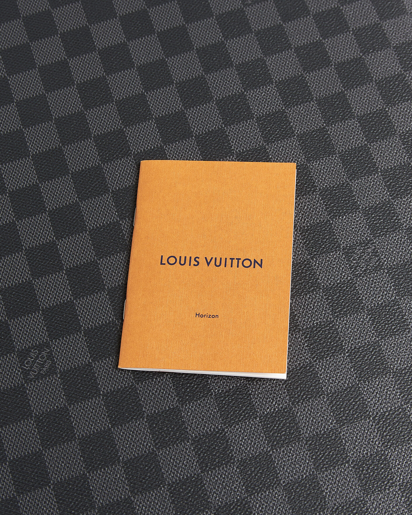 Men | Pre-Owned & Vintage Bags | Louis Vuitton Pre-Owned | Horizon 55 Damier Graphite