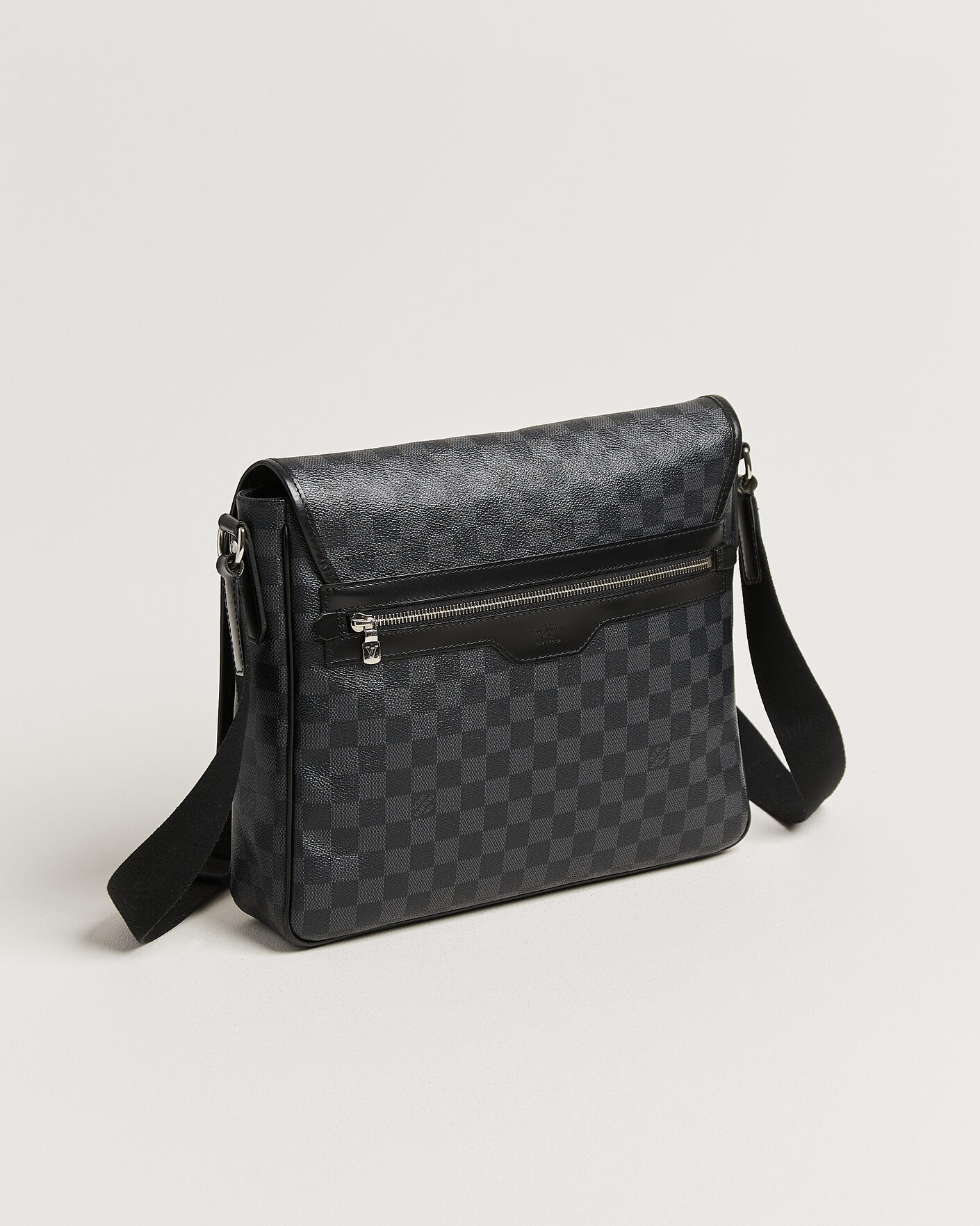 Men | Pre-Owned & Vintage Bags | Louis Vuitton Pre-Owned | Daniel MM Shoulder Bag Damier Graphite