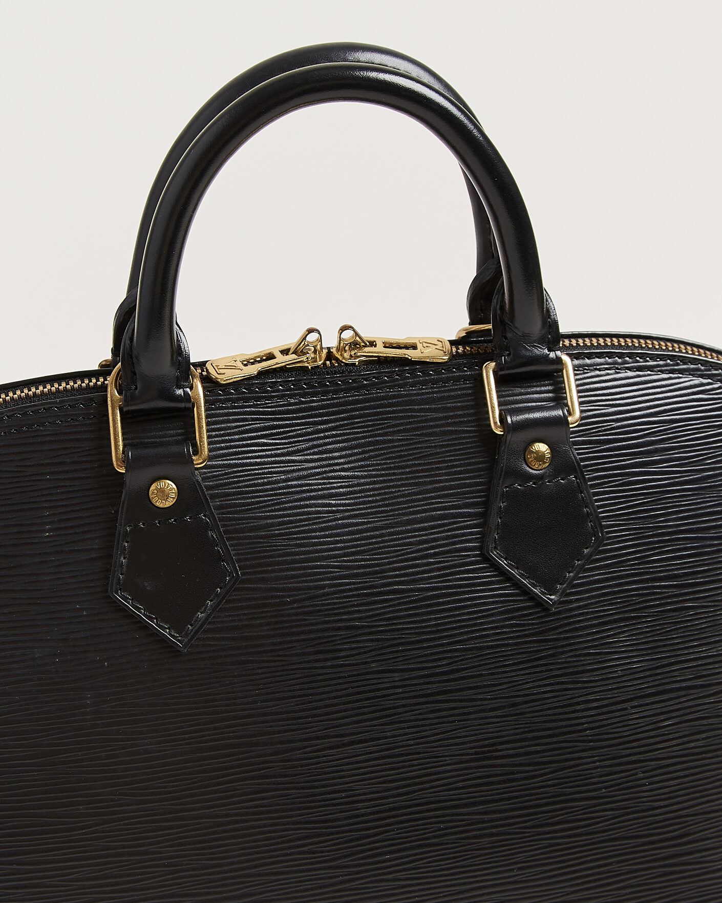 Men | Pre-Owned & Vintage Bags | Louis Vuitton Pre-Owned | Alma PM Bag Epi Leather Black
