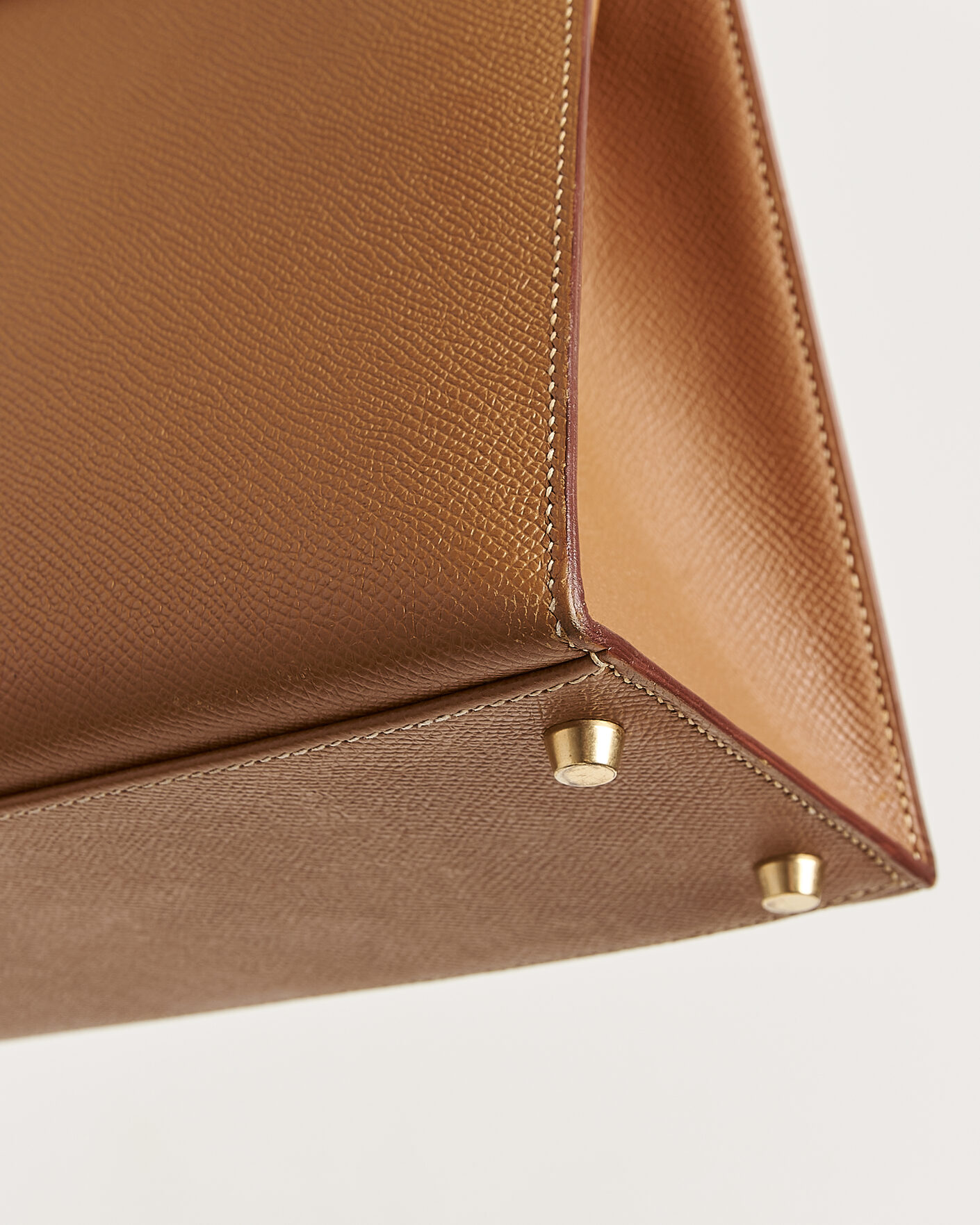 Men | Pre-Owned & Vintage Bags | Hermès Pre-Owned | Kelly 32 Courchevel Leather Gold