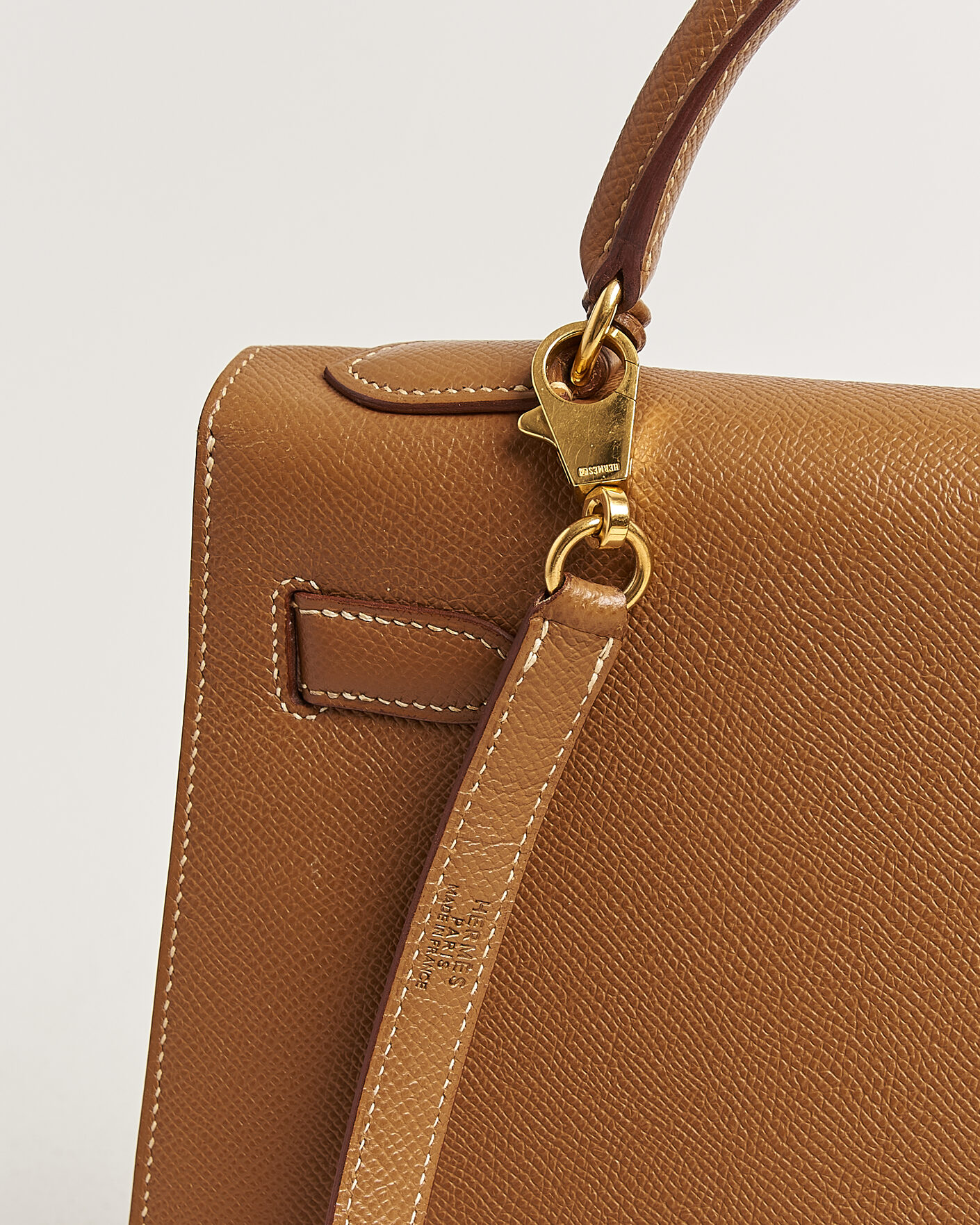 Men | Pre-Owned & Vintage Bags | Hermès Pre-Owned | Kelly 32 Courchevel Leather Gold