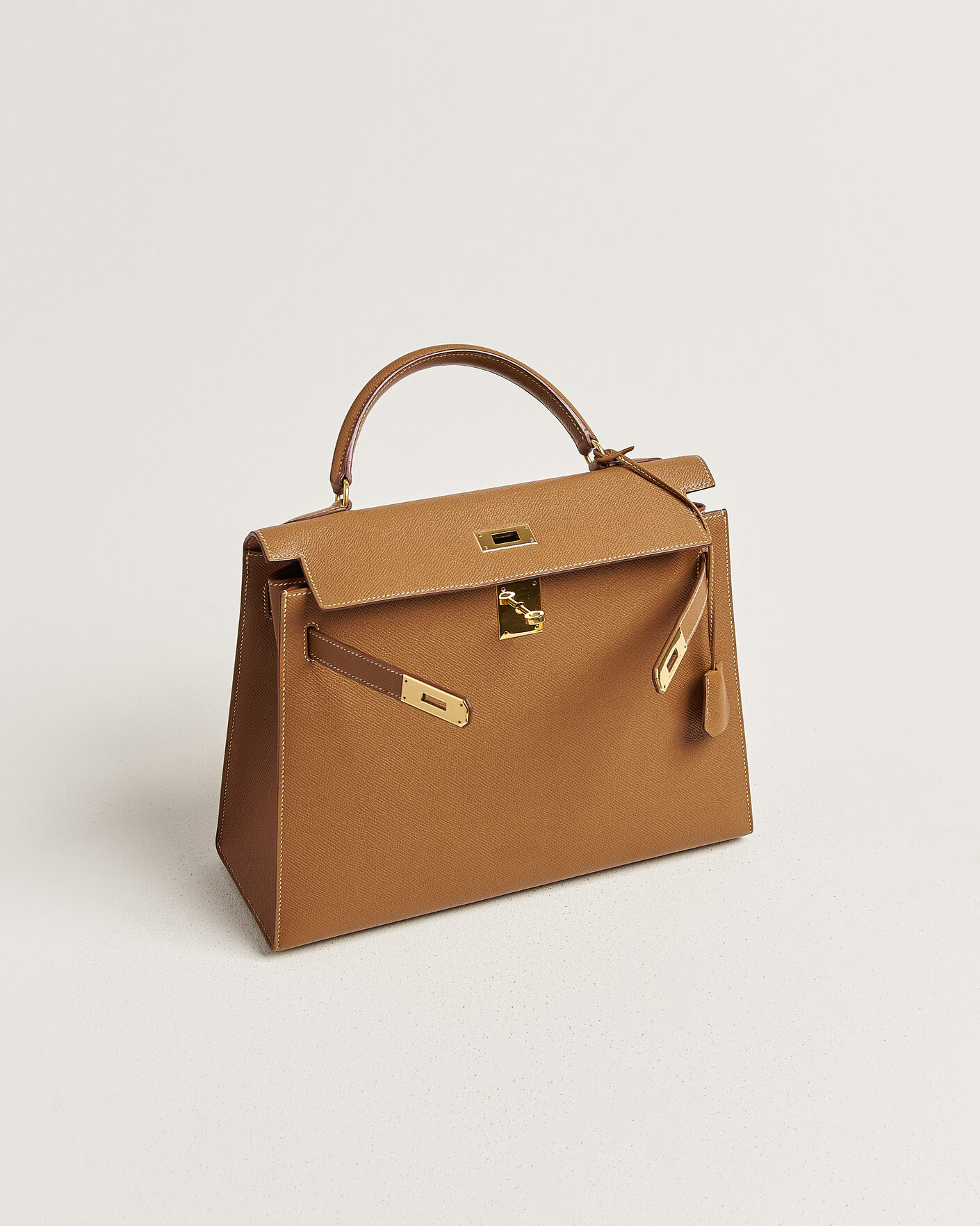 Men | Pre-Owned & Vintage Bags | Hermès Pre-Owned | Kelly 32 Courchevel Leather Gold