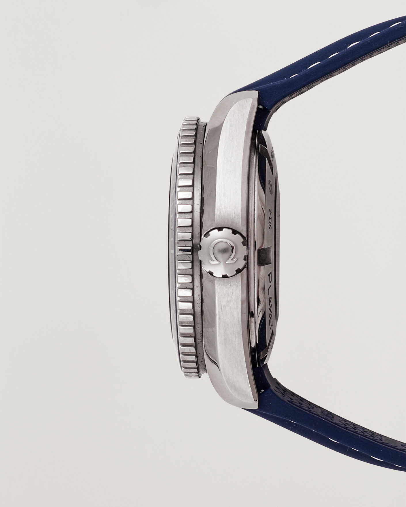 Men | Pre-Owned & Vintage Watches | Omega Pre-Owned | Seamaster Planet Ocean 