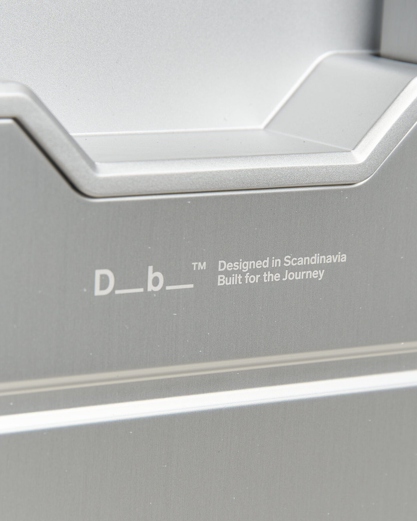 Men | Bags | DB | Ramverk Alu Pro Carry On Silver/Onyx