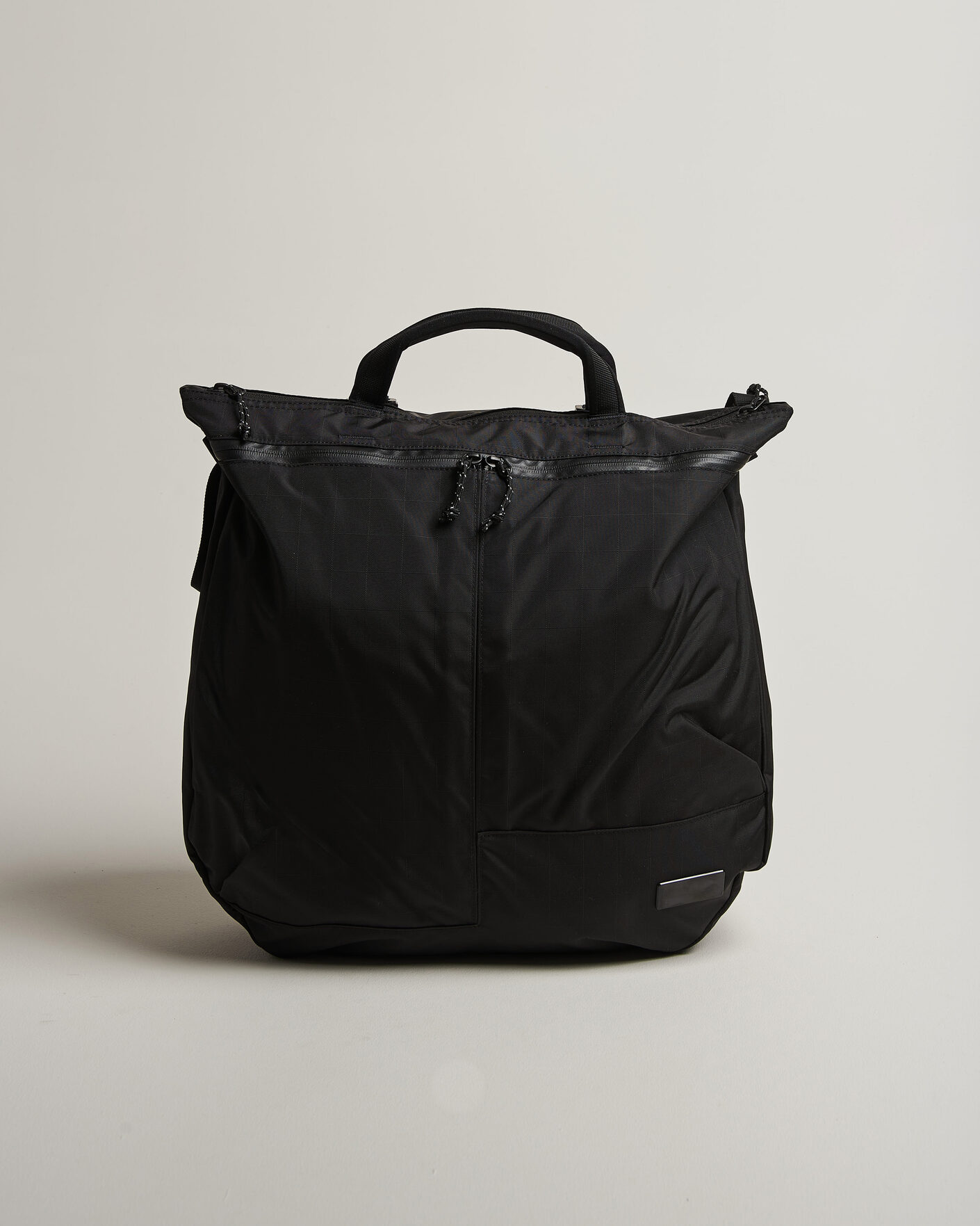 Men | Bags | DB | Utility Tote 32L Black Out
