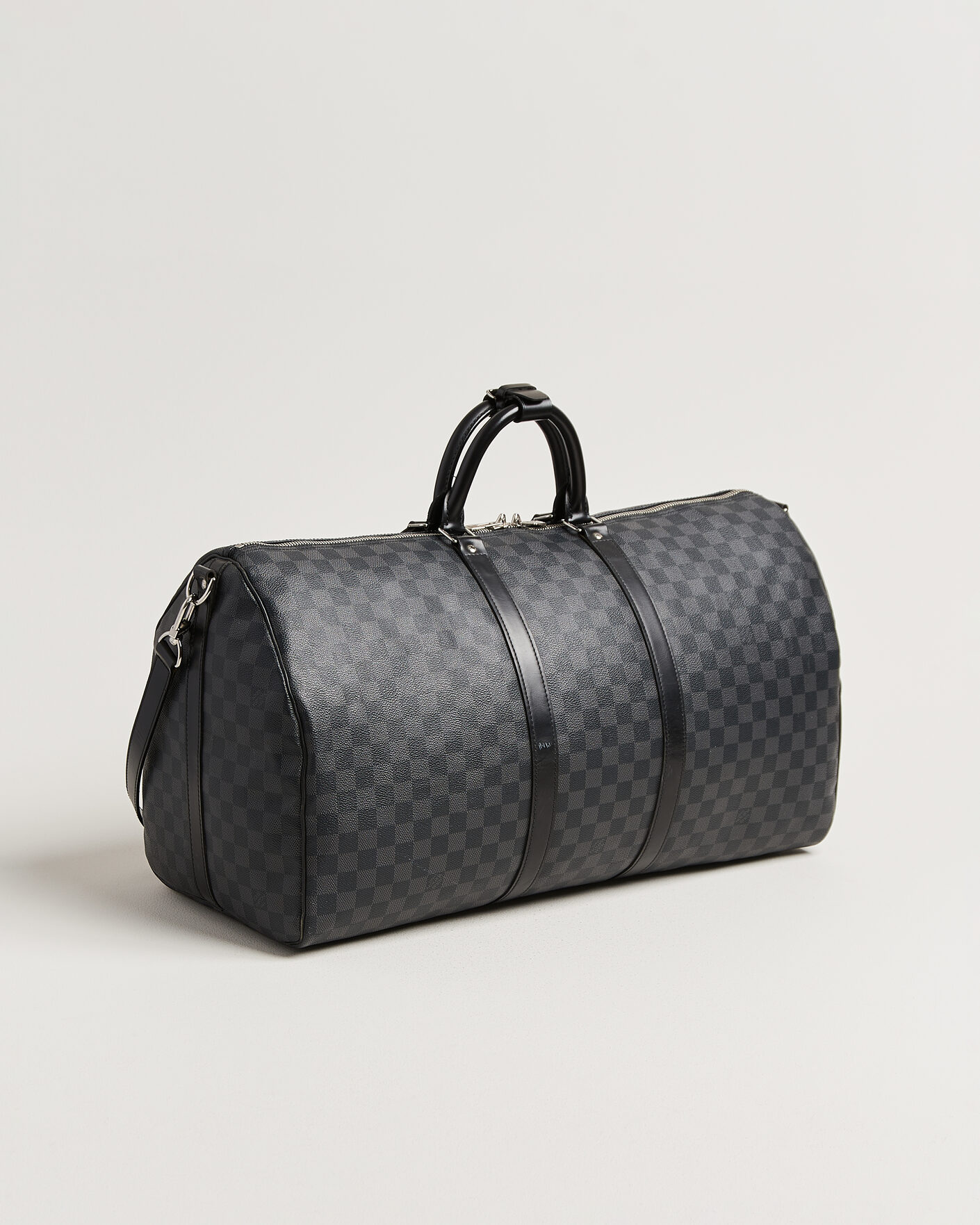 Men | Pre-Owned & Vintage Bags | Louis Vuitton Pre-Owned | Keepall 55 Bandouliére Damier Graphite