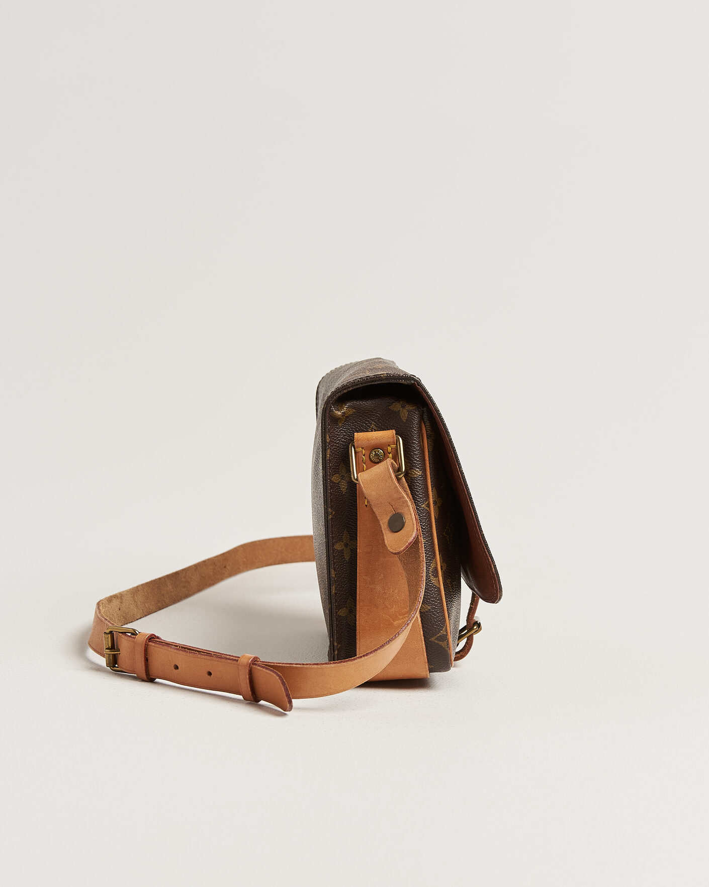 Men | Pre-Owned & Vintage Bags | Louis Vuitton Pre-Owned | Cartouchiere Bag Monogram