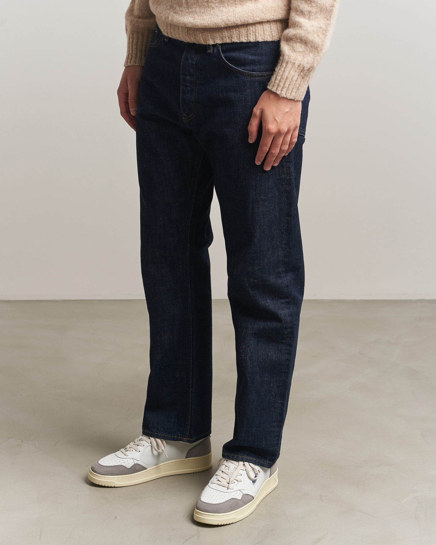 Men | Sneakers | Autry | Medalist Low Soft Leather/Suede Sneaker White/Cemento
