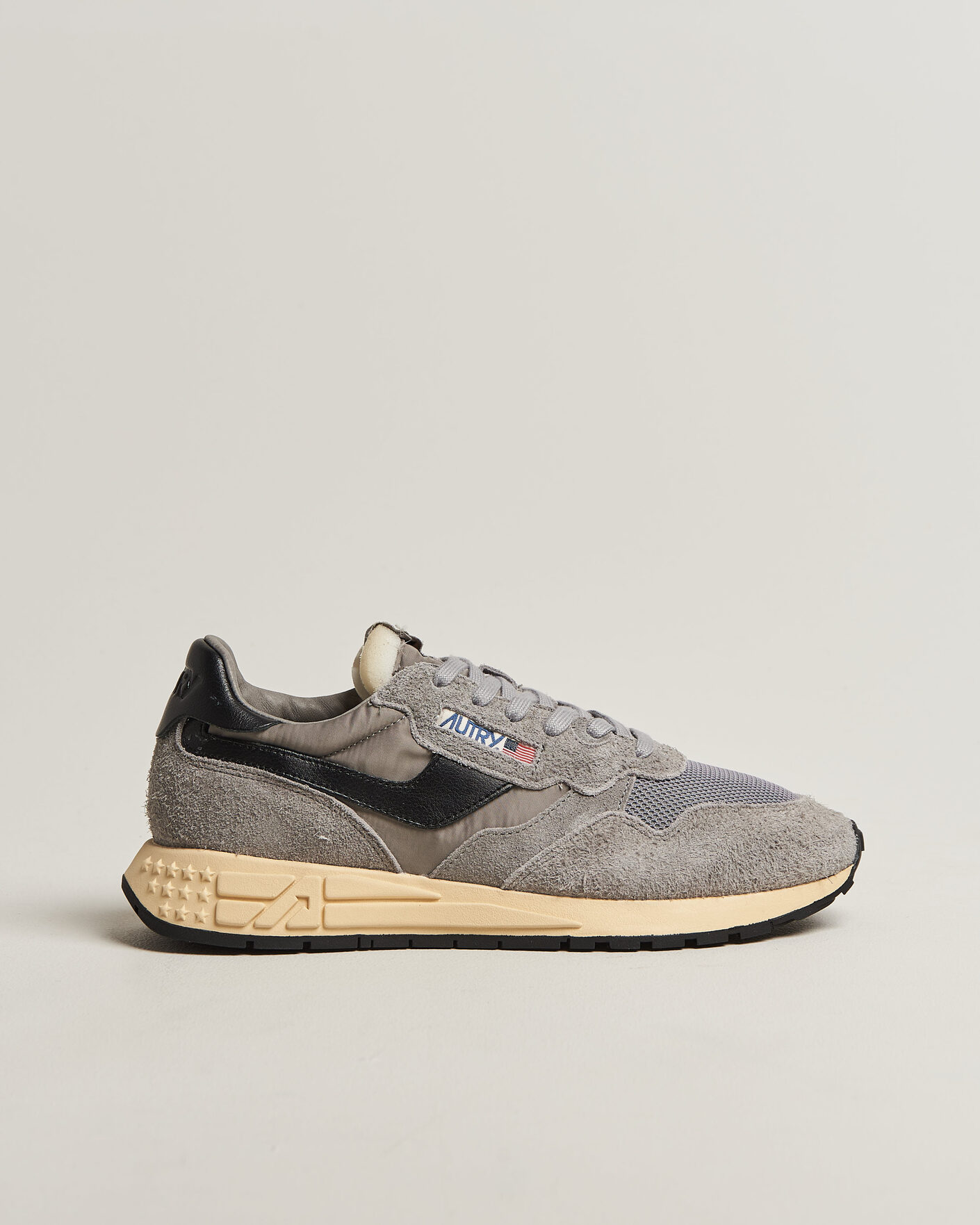 Men | Sneakers | Autry | Reelwind Running Sneaker Grey/Black