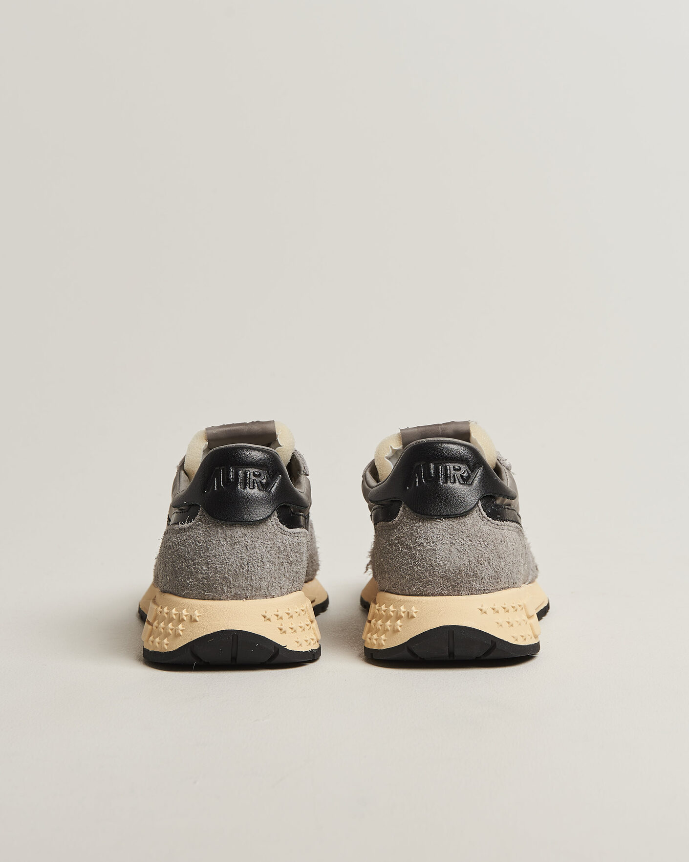 Men | Sneakers | Autry | Reelwind Running Sneaker Grey/Black