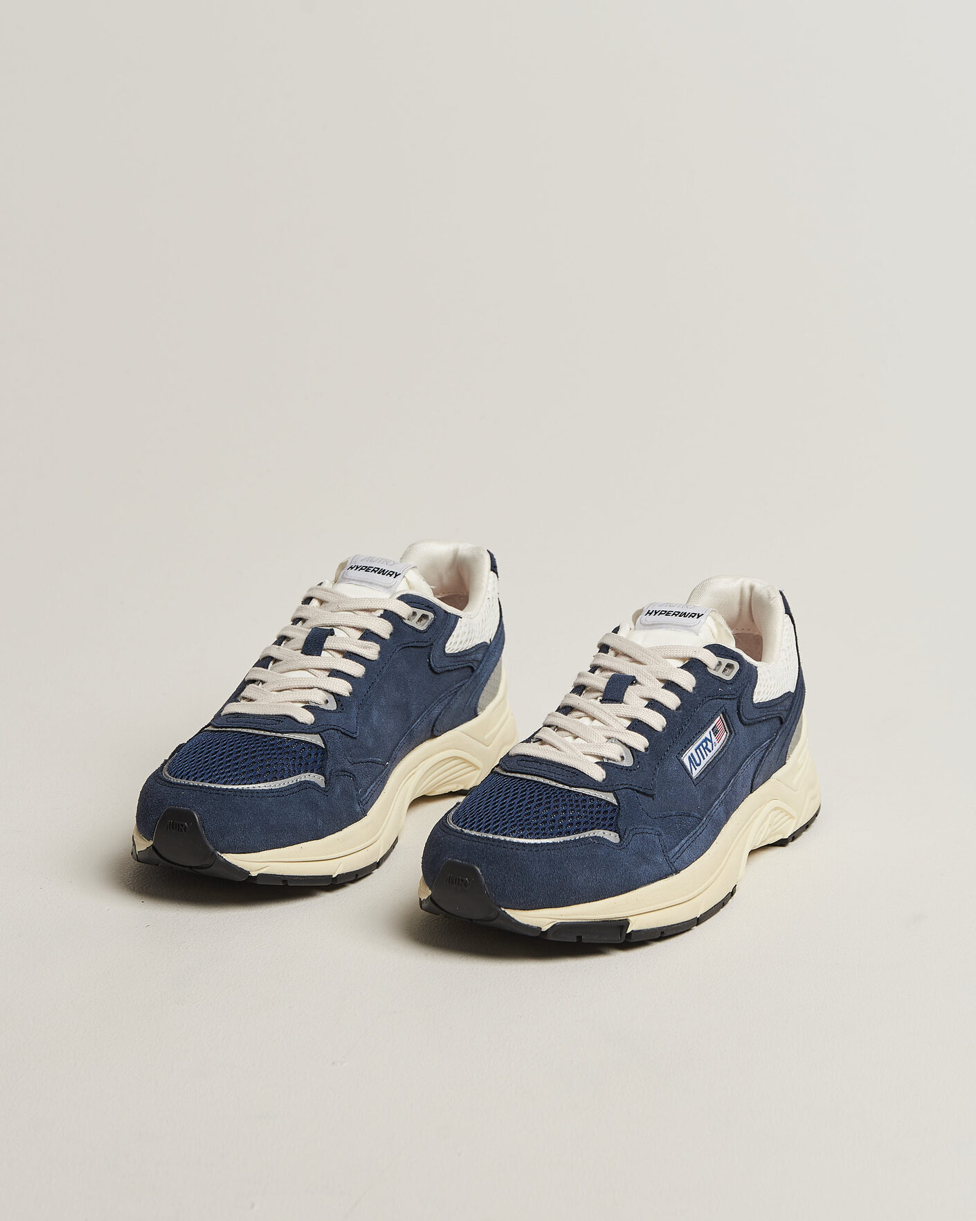 Men | Sneakers | Autry | Hyperway Low Suede Running Sneaker Black