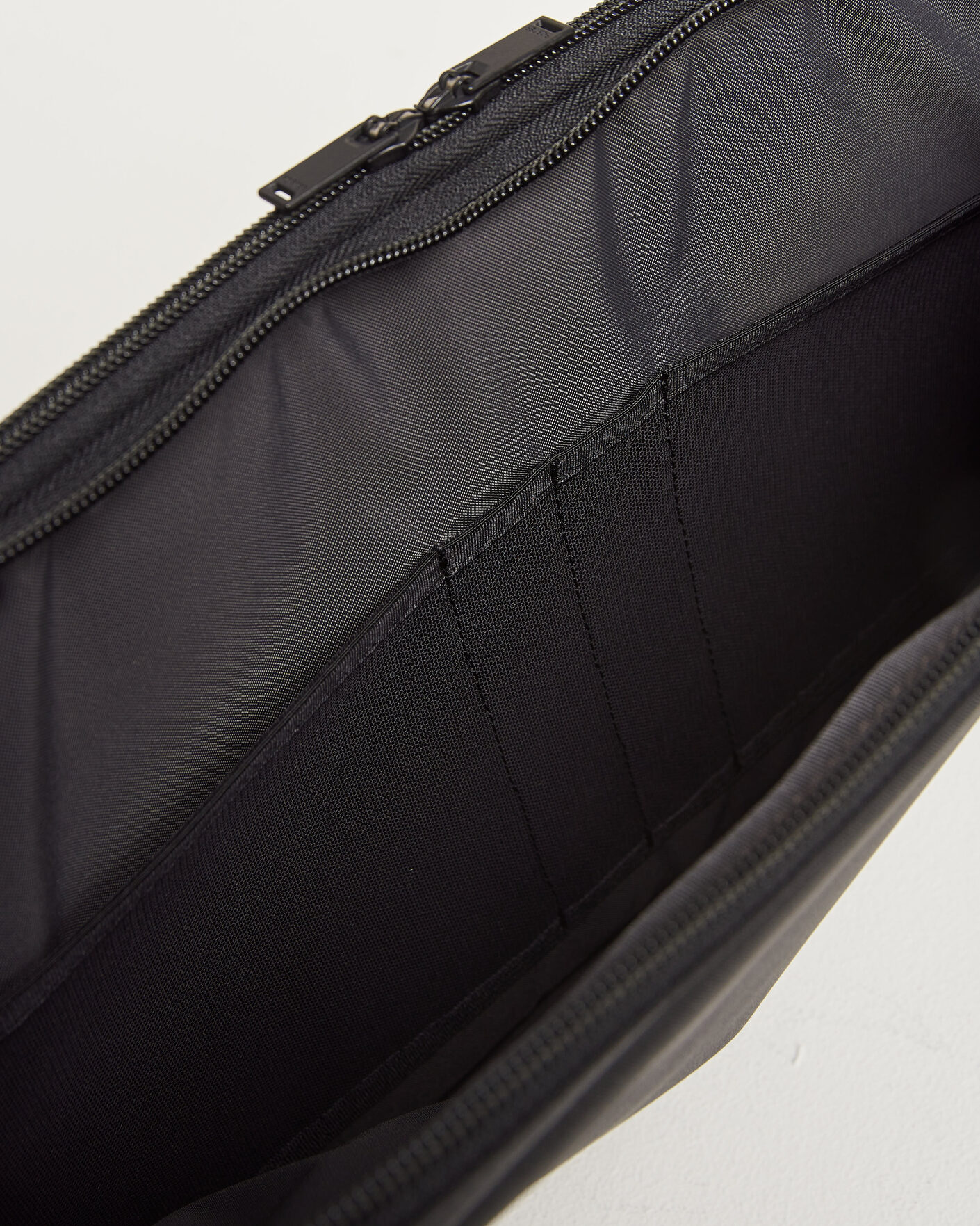 Men | Bags | Porter-Yoshida & Co. | View Document Case Black
