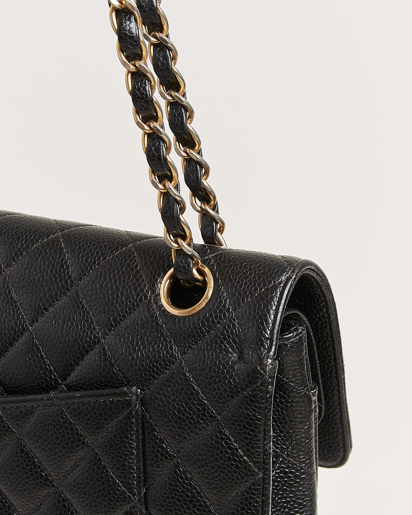 Men | Pre-Owned & Vintage Bags | Chanel Pre-Owned | Classic Medium Double Flap Bag Caviar Leather Black