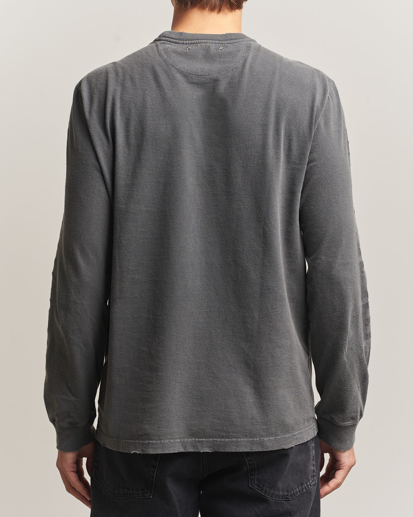 Men | Sweaters & Knitwear | Golden Goose | Long Sleeve Garment Dyed T-Shirt Anthracite