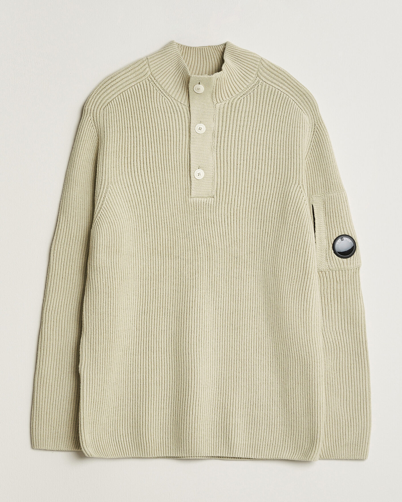 Men | Sweaters & Knitwear | C.P. Company | Full Rib Knitted Cotton Half Button Light Grey