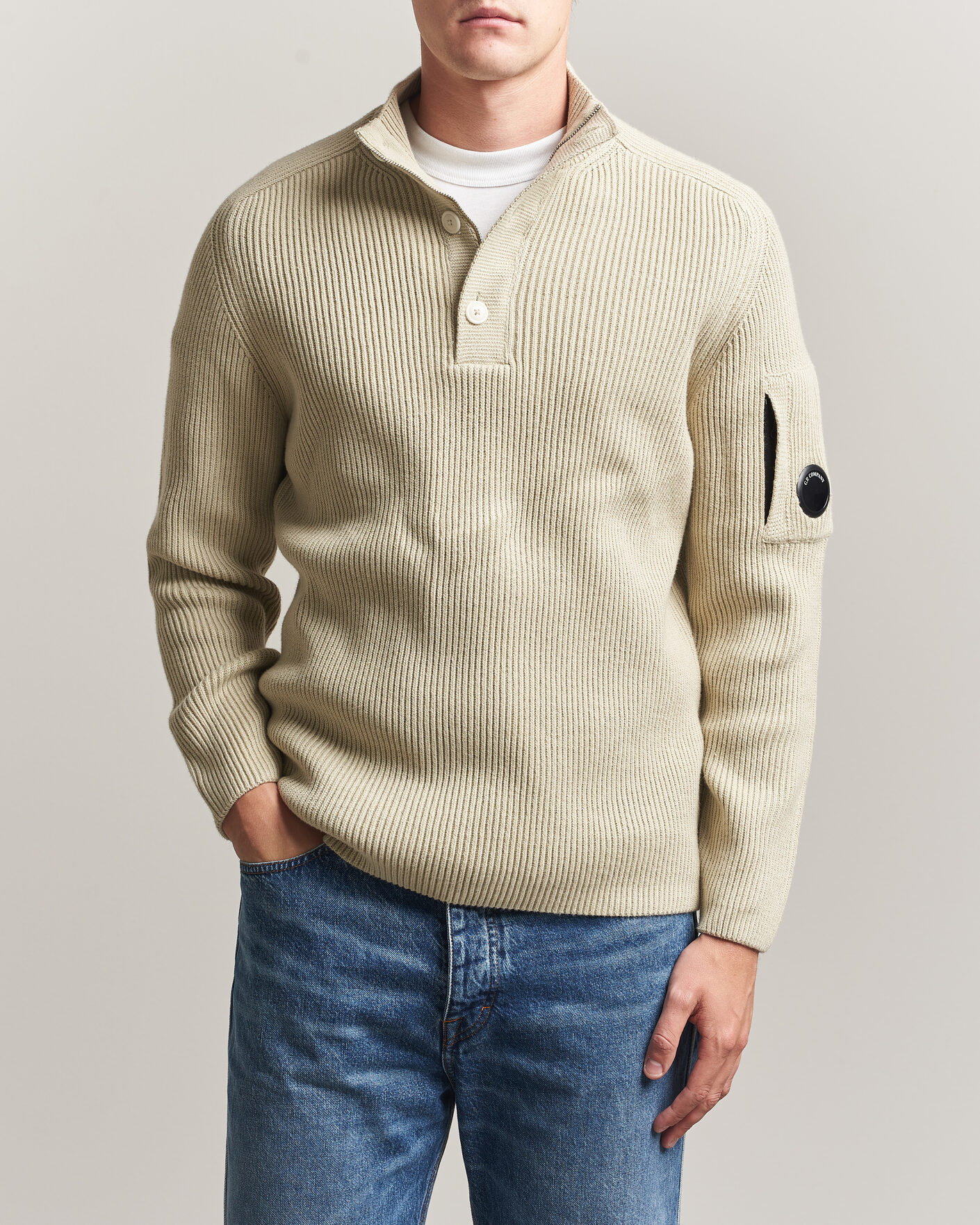 Men | Sweaters & Knitwear | C.P. Company | Full Rib Knitted Cotton Half Button Light Grey