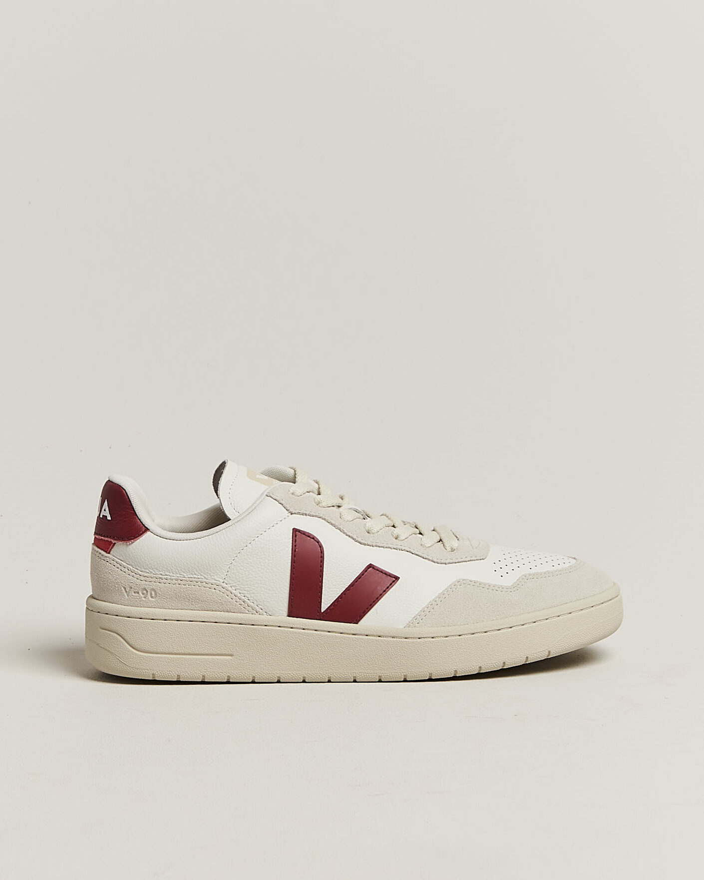 Men | Sneakers | Veja | V-90 Sneaker White/Marsala Natural