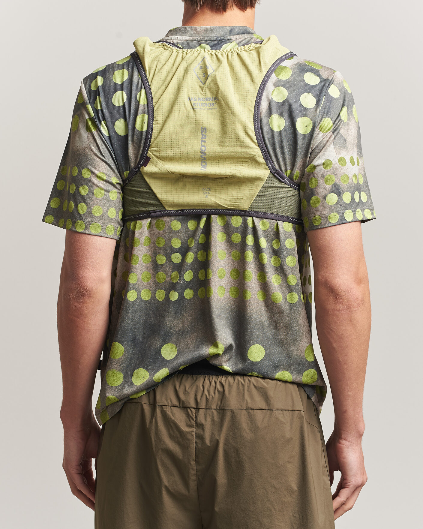 Men | Active Accessories | Pas Normal Studios | X Salomon Race Skin 2 Vest Sweat Pea