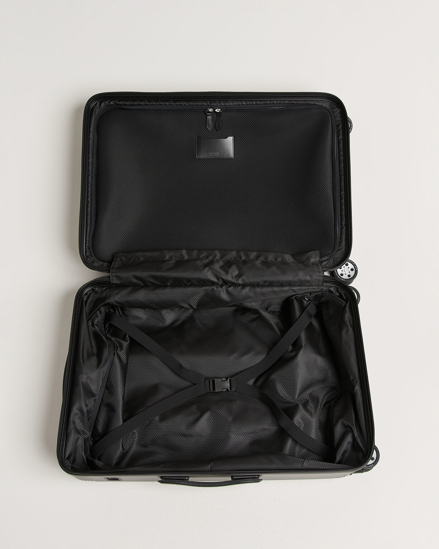 Men | Bags | Montblanc | #MY4810 Medium Trolley Black