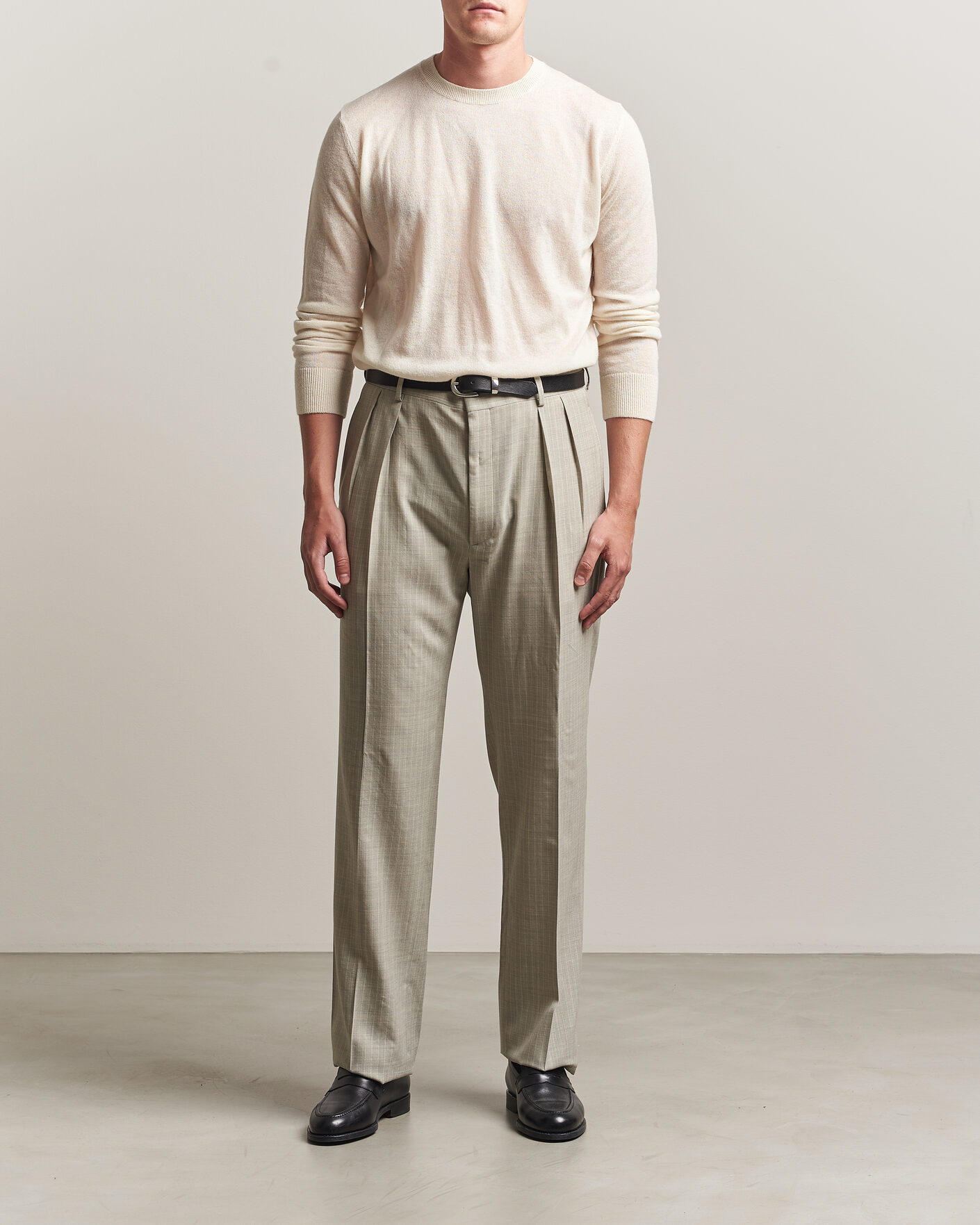 Ralph Lauren Purple Label Glenn Pinstriped Pleated Wool Trousers
