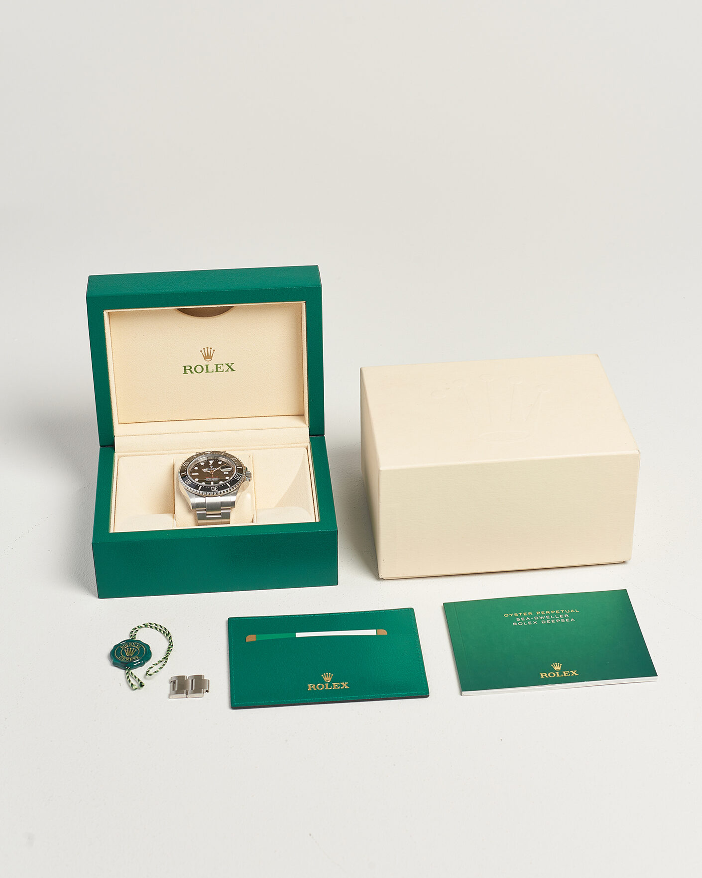 Men | Rolex Pre-Owned Sea-Dweller | Rolex Pre-Owned | Sea-Dweller