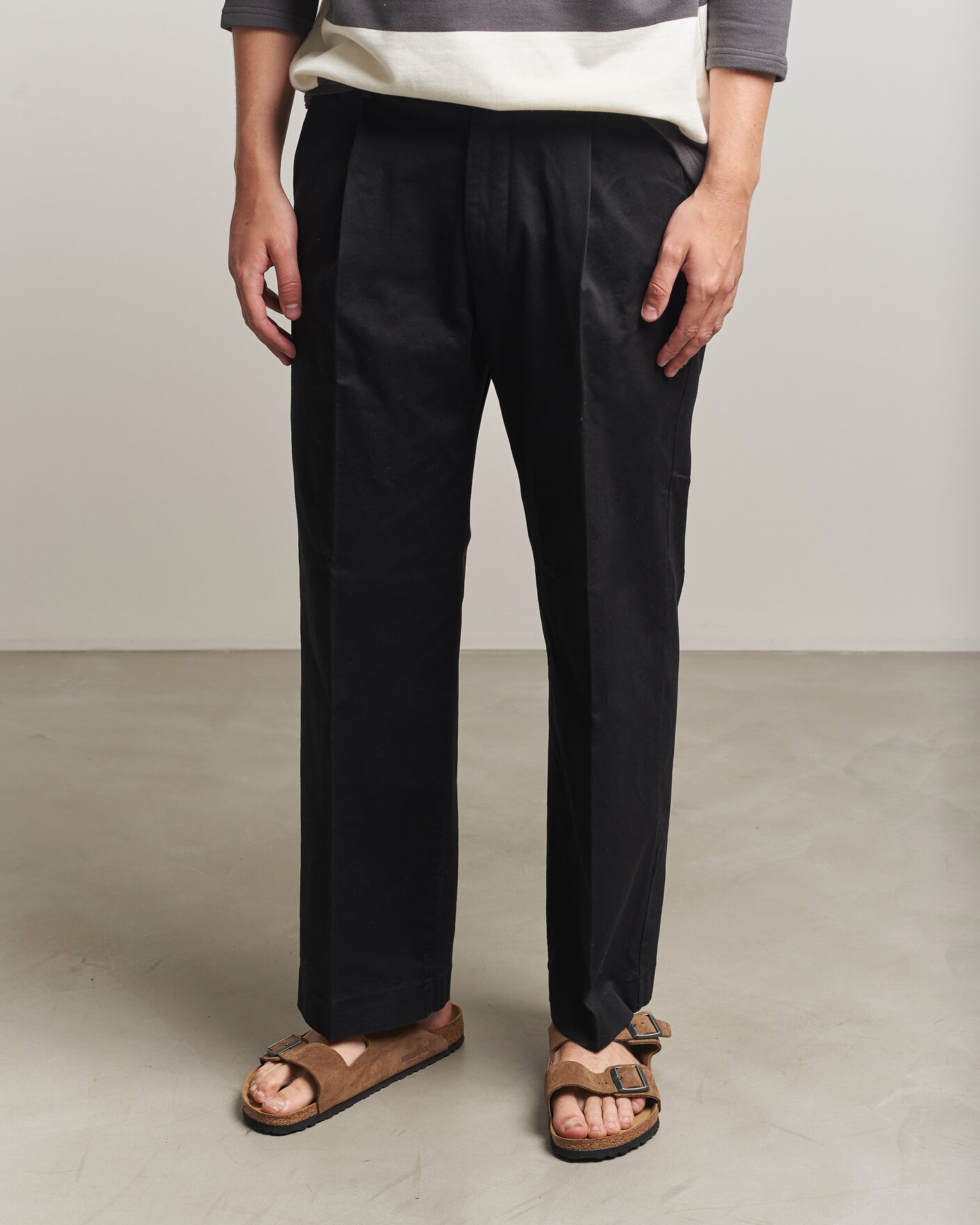 Men | Sandals & Slides | BIRKENSTOCK | Arizona Classic Footbed Dark Tea Suede