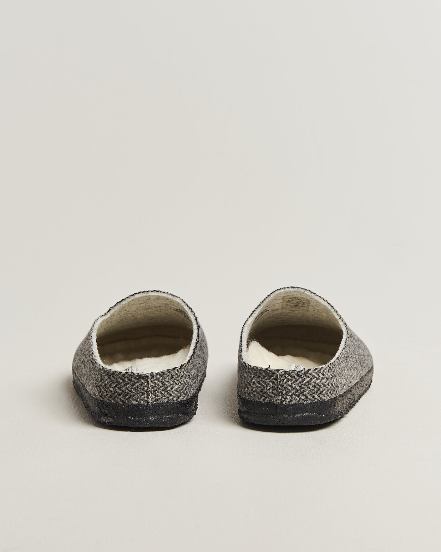Men | Sandals & Slides | BIRKENSTOCK | Amsterdam Wrapped Dip Shearling Dark Grey Herringbone