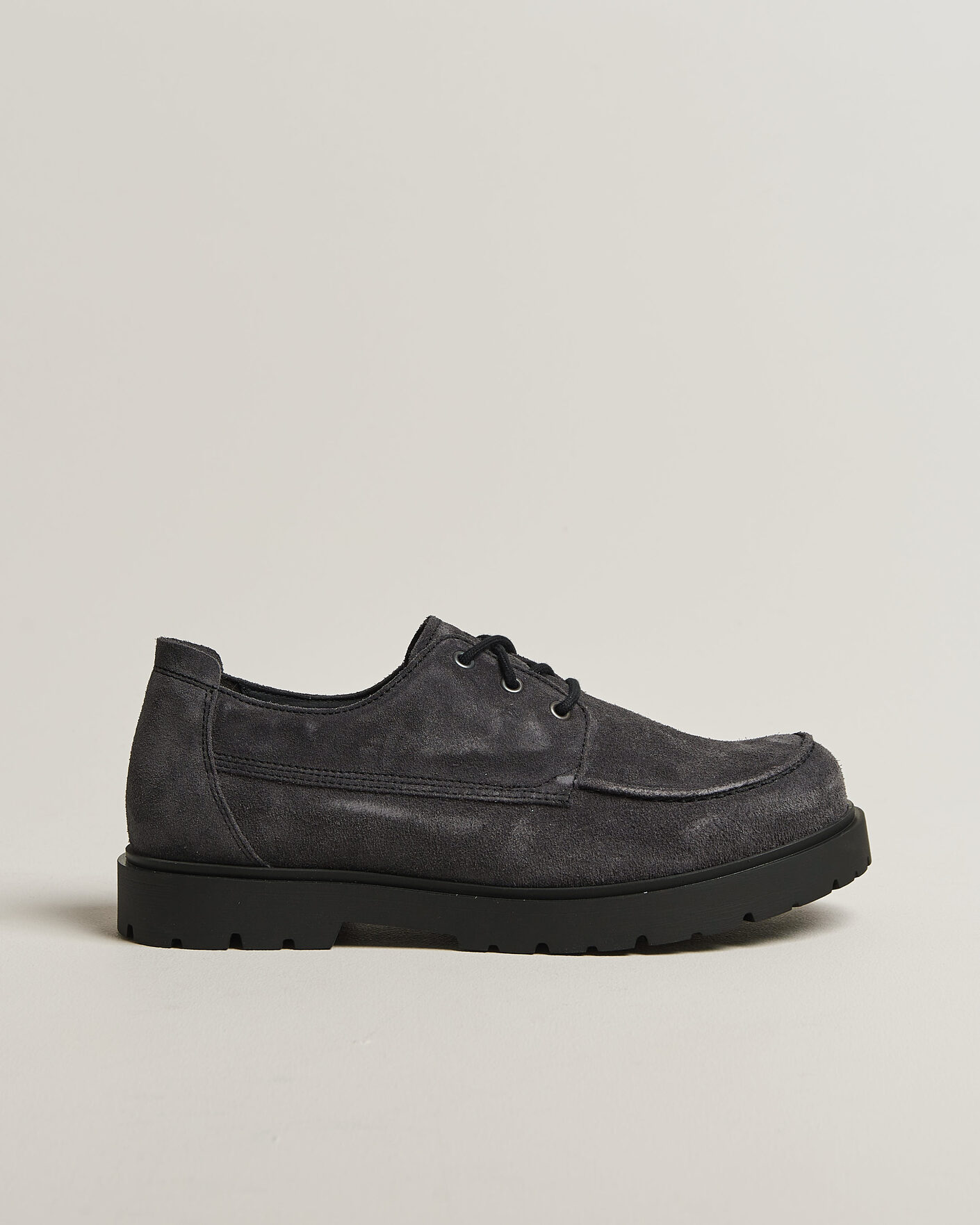 Men | Webshop news | BIRKENSTOCK | Highwood Moc Lace Charcoal Suede