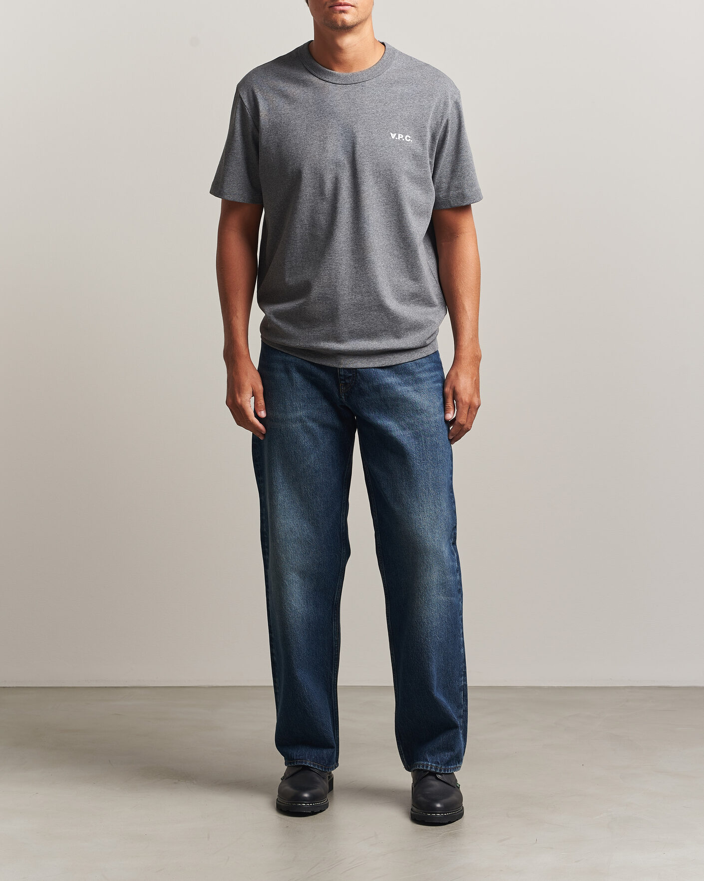 Men | T-Shirts | A.P.C. | Boxy Fit Petit VPC T-Shirt Heathered Anthracite