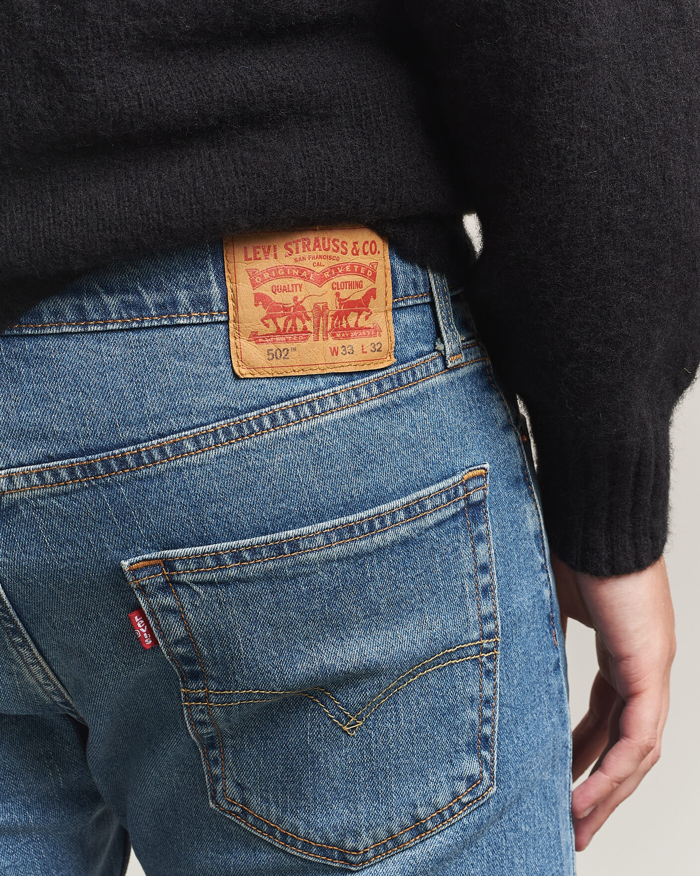 Men | Jeans | Levi's | 502 Taper Jeans Come Closer