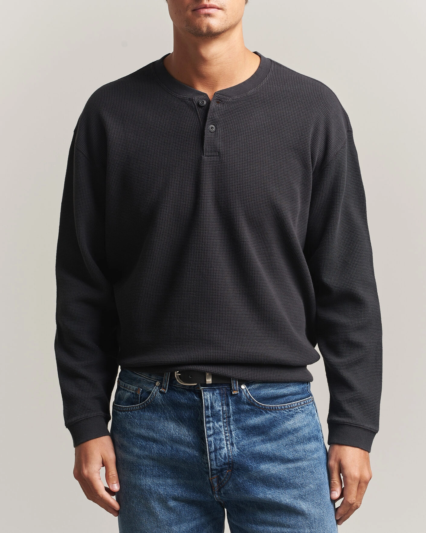 Men | Sweaters & Knitwear | Levi's | Relaxed Henley Mineral Black
