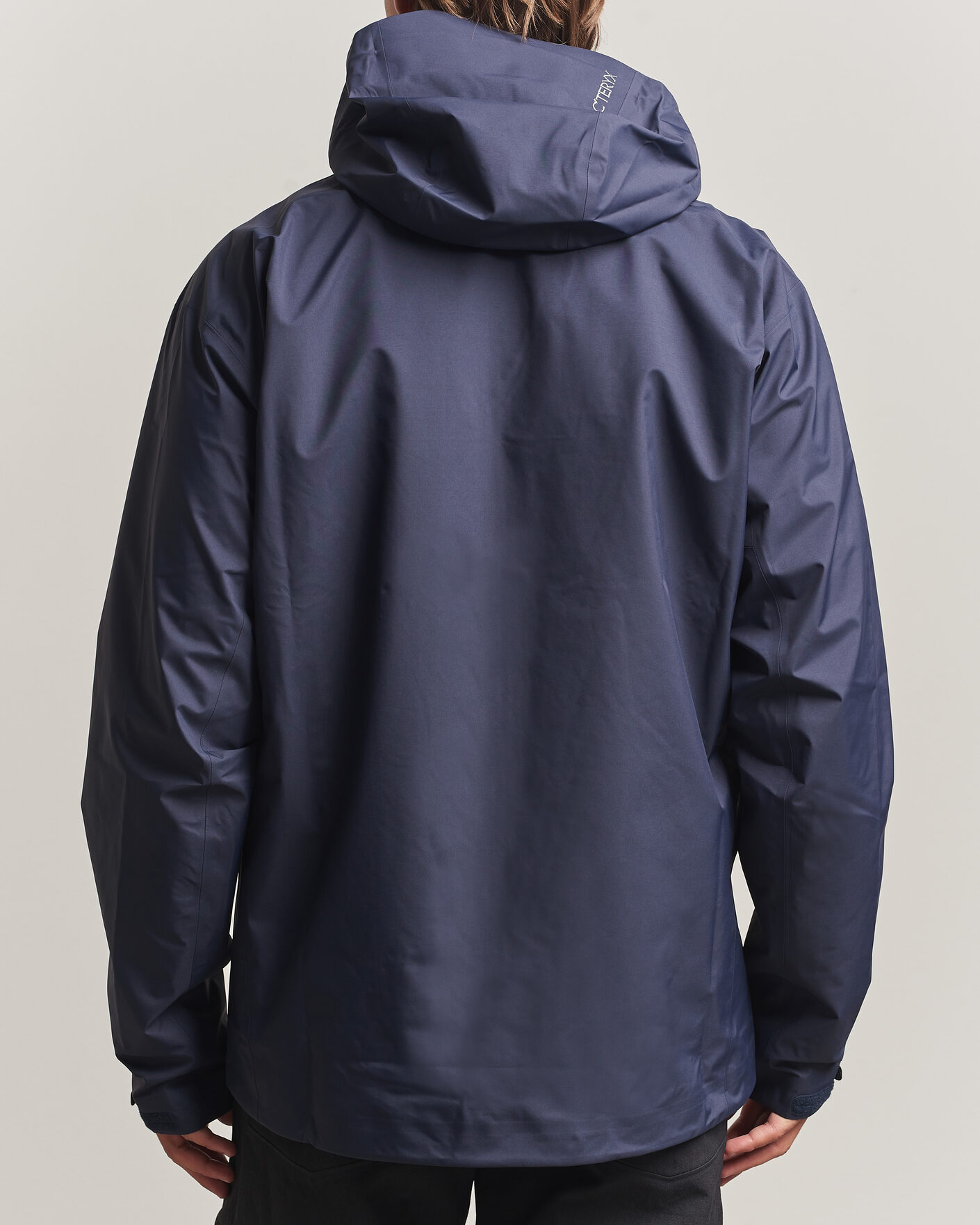Men | Coats & Jackets | Arc'teryx | Beta Gore-Tex Jacket Black Sapphire