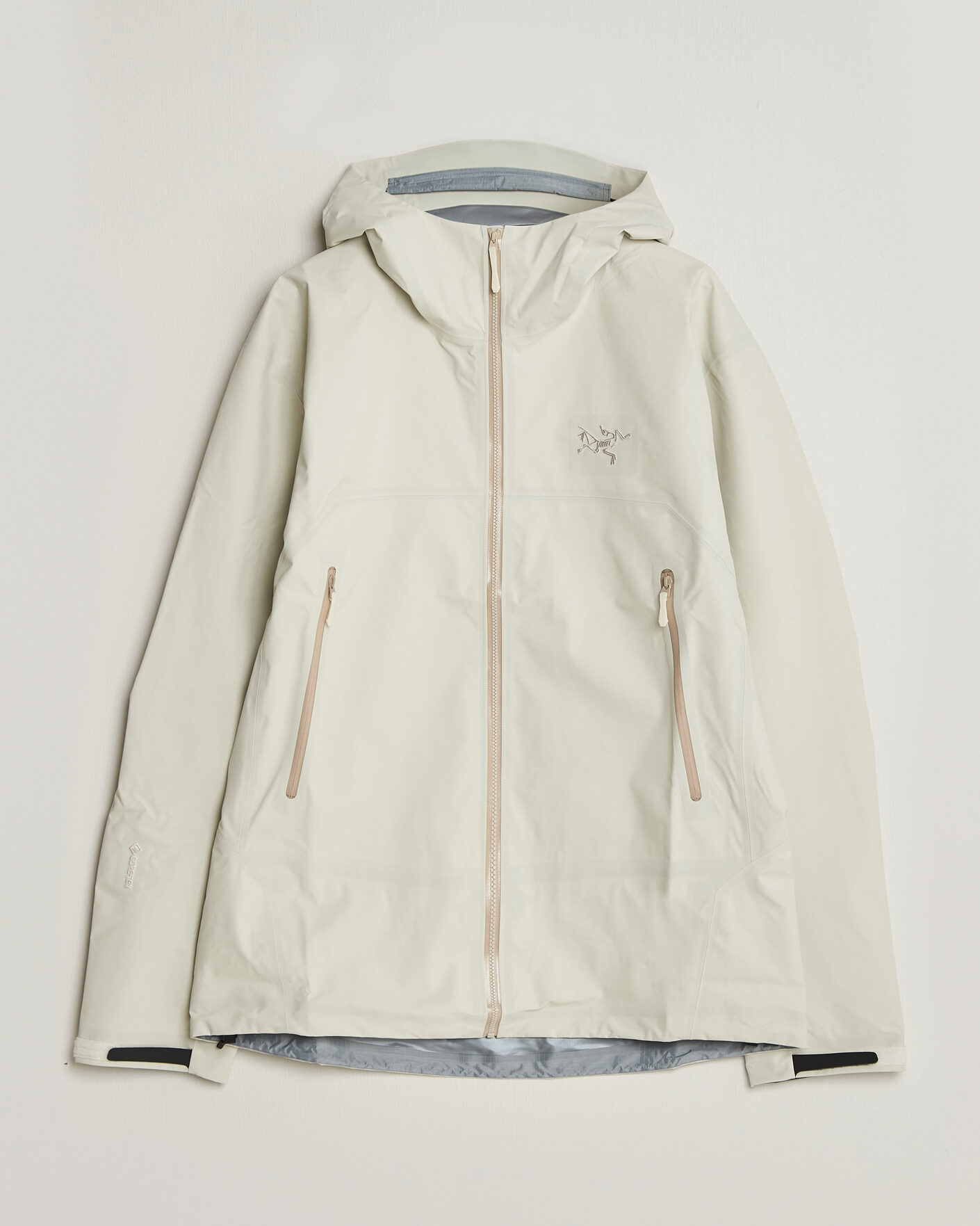 Men | Coats & Jackets | Arc'teryx | Beta Gore-Tex Jacket Sea Salt