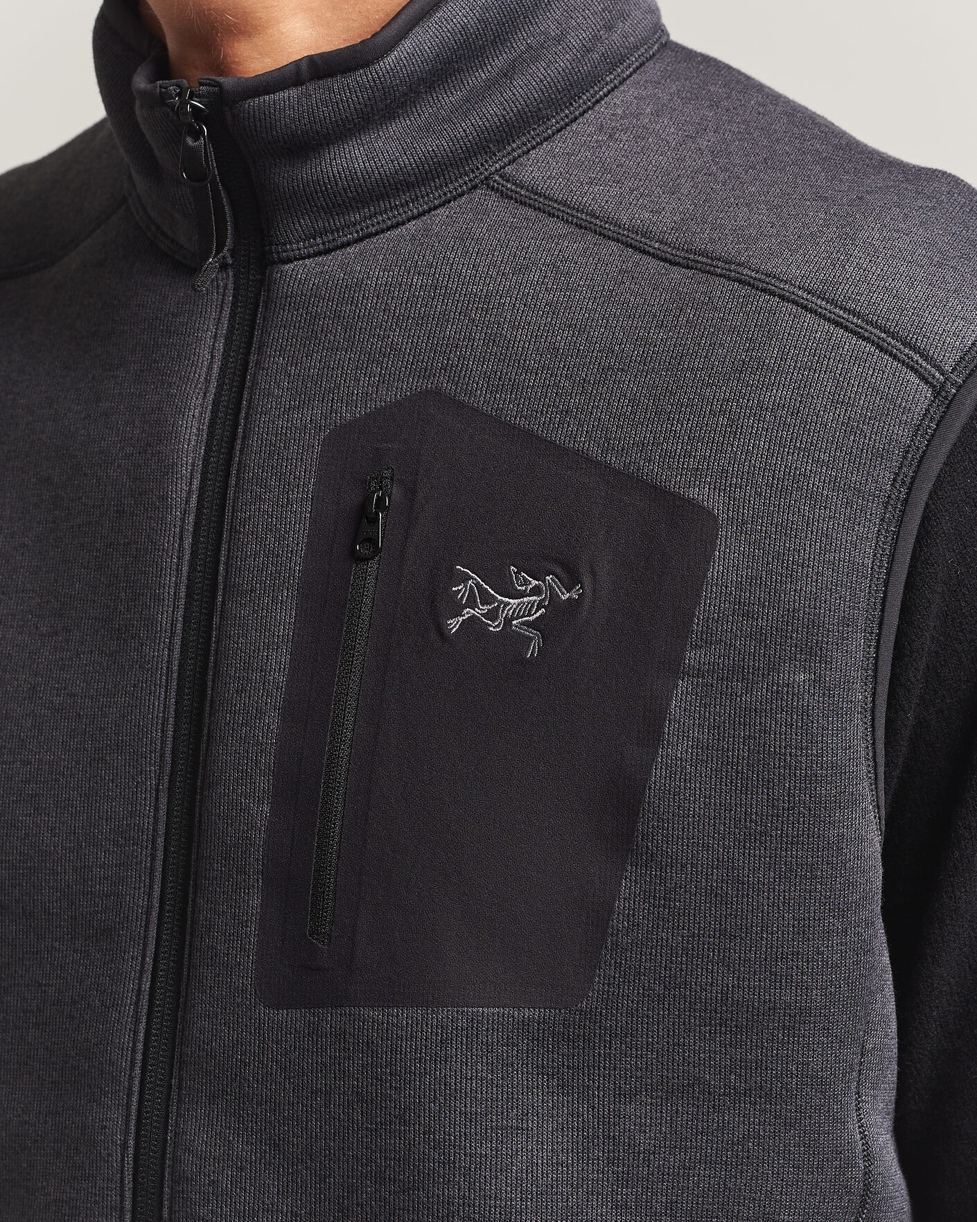Men | Sweaters & Knitwear | Arc'teryx | Covert Vest Black Heather