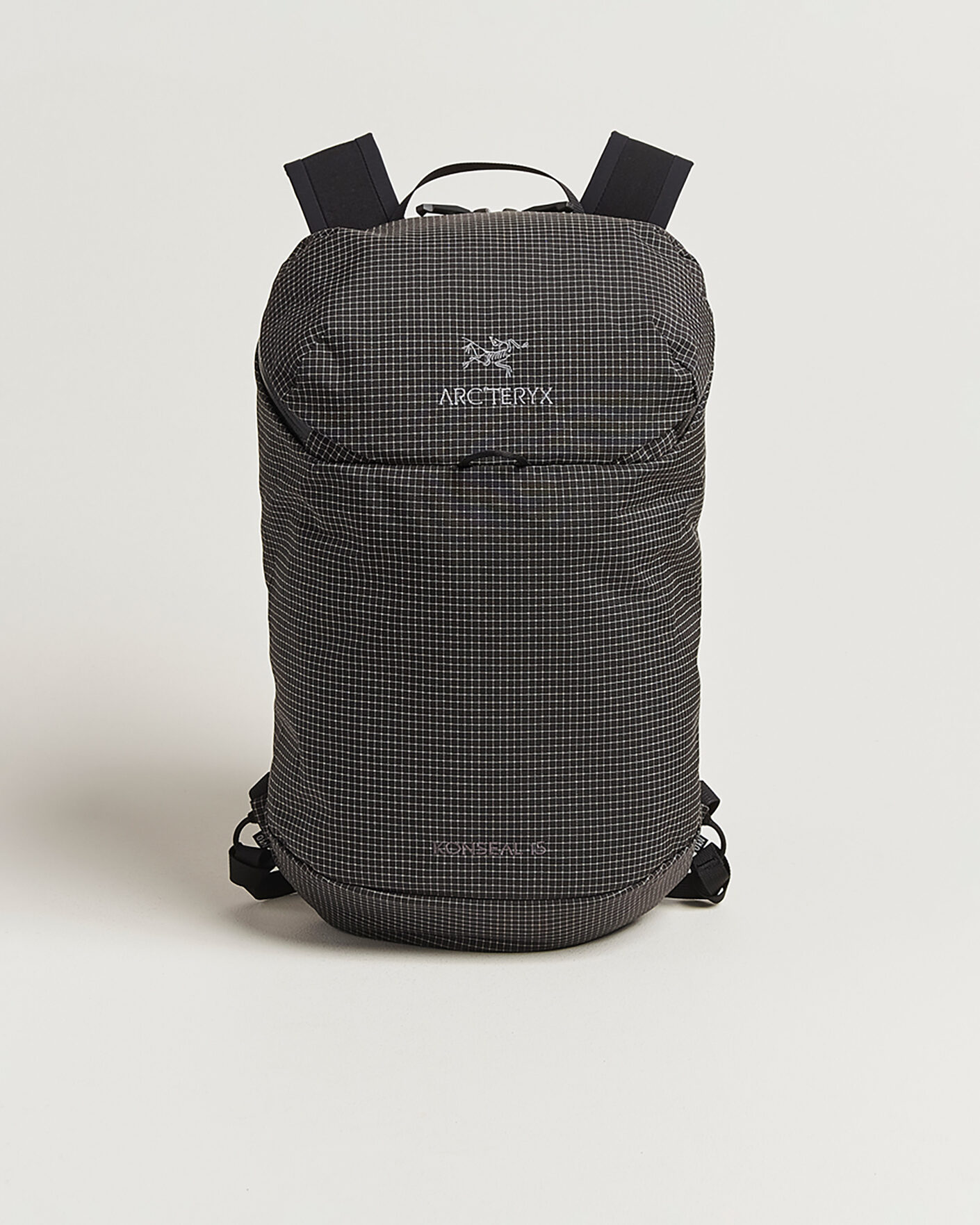 Men | Bags | Arc'teryx | Konseal 15L Backpack Black