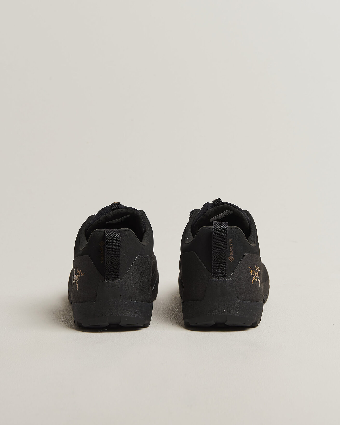 Men | Hiking shoes | Arc'teryx | Konseal Gore-Tex Trail Sneaker Black