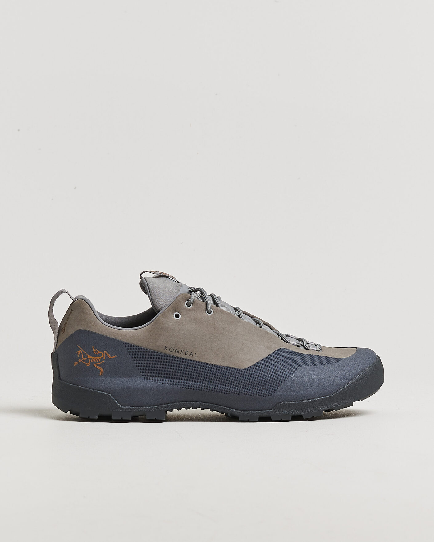 Men | Hiking shoes | Arc'teryx | Konseal Gore-Tex Trail Sneaker Void/Cloud