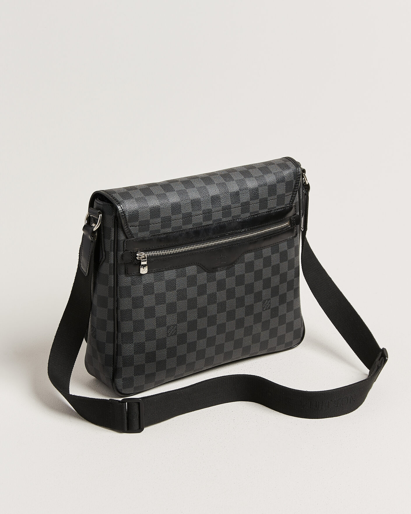 Men | Pre-Owned & Vintage Bags | Louis Vuitton Pre-Owned | Daniel Shoulder Bag MM Damier Graphite