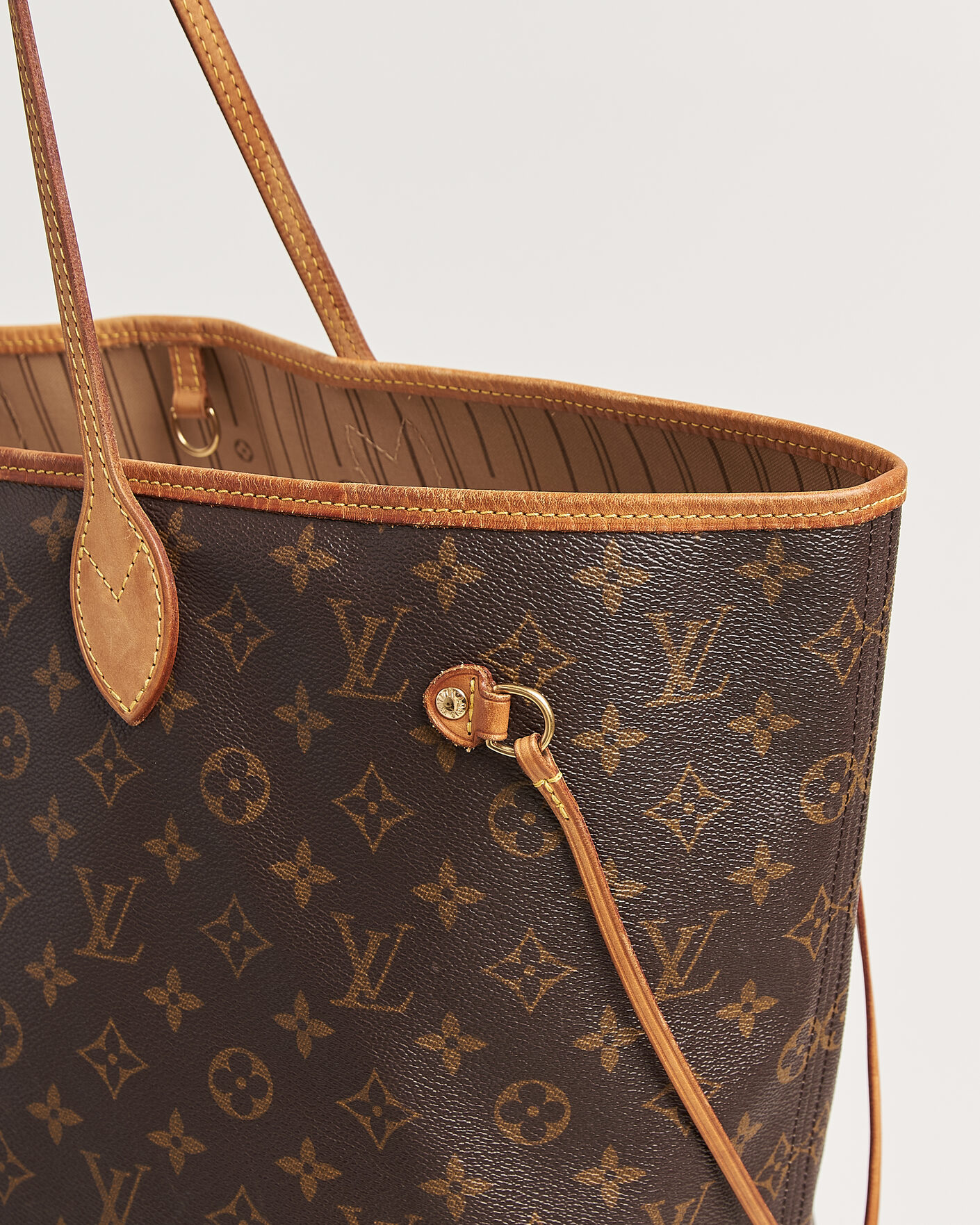 Louis Vuitton Pre-Owned Neverfull GM Monogram at CareOfCarl.com