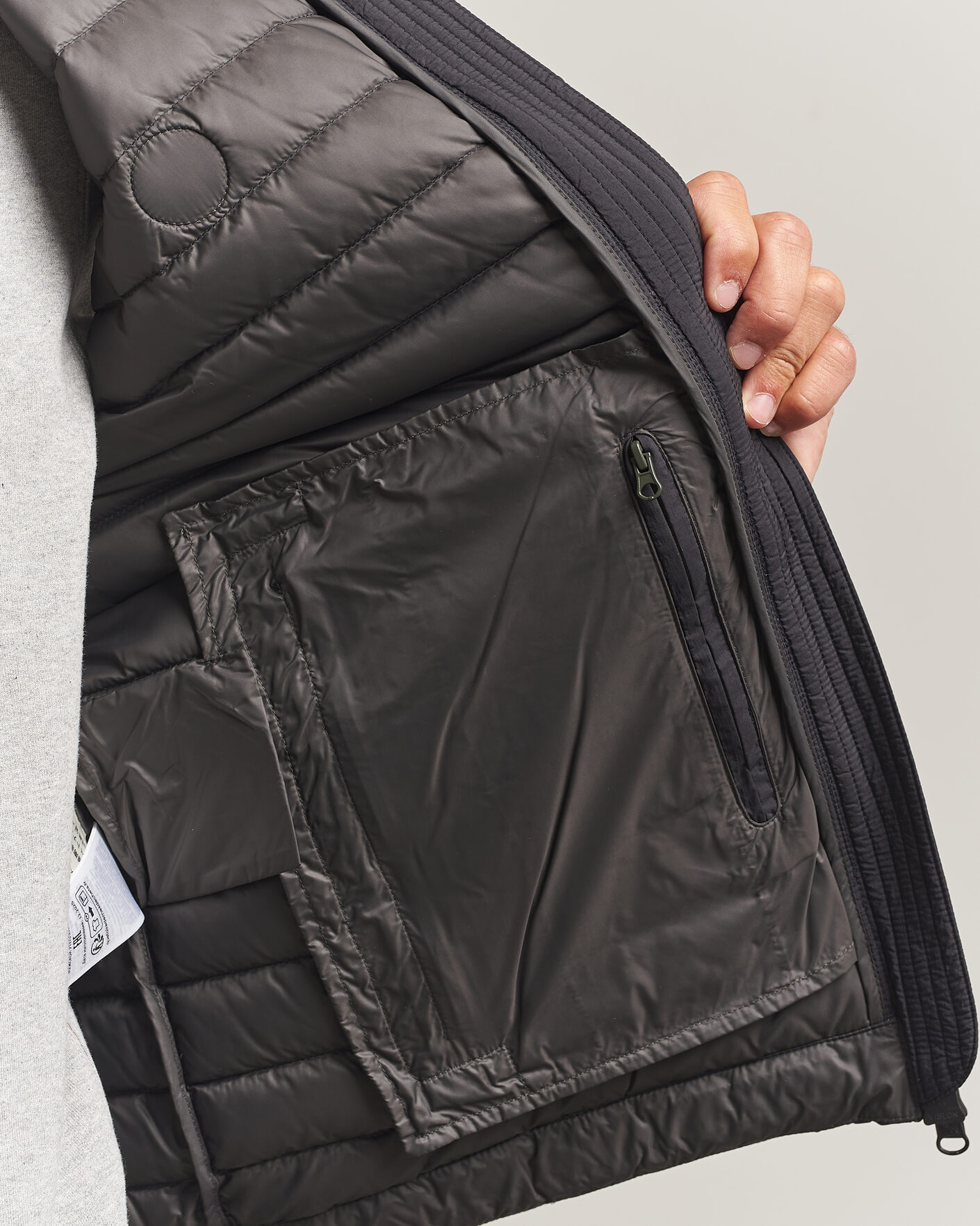Men | Gilets | Colmar | Lightweight Down Vest Black