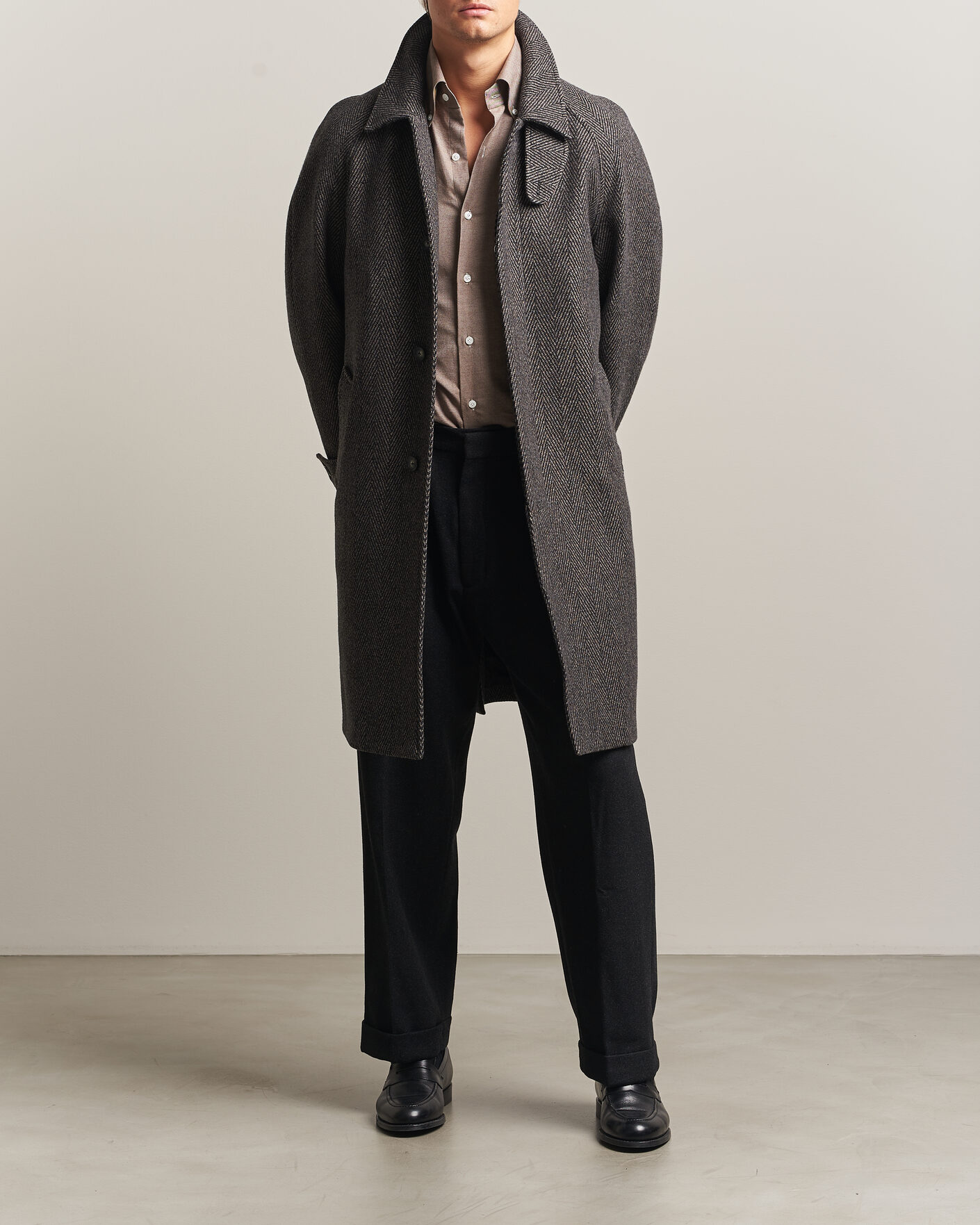 Men | Coats & Jackets | Eton | Wool/Cashmere Herringbone Raglan Coat Dark Brown