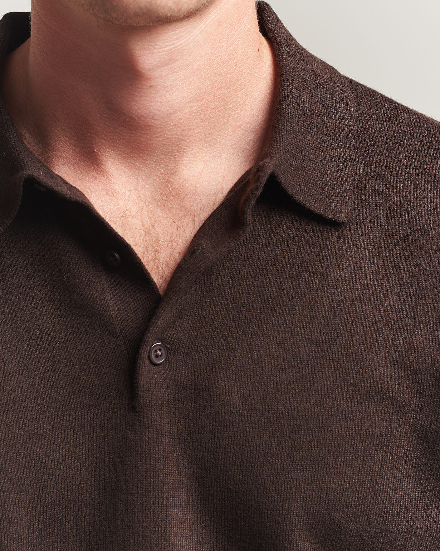 Men | Sweaters & Knitwear | Filippa K | Knitted Polo Shirt Dark Chocolate