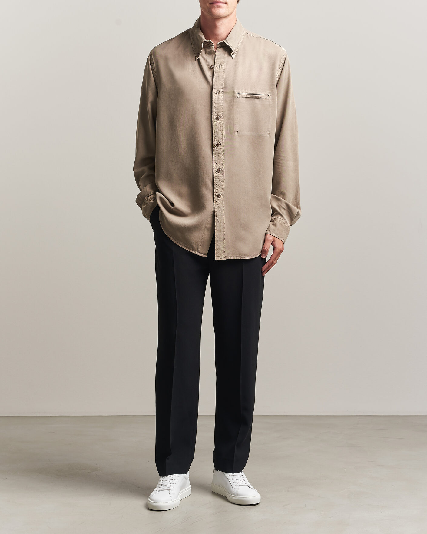 Men | Shirts | Filippa K | Zack Lyocell Shirt Stone Taupe
