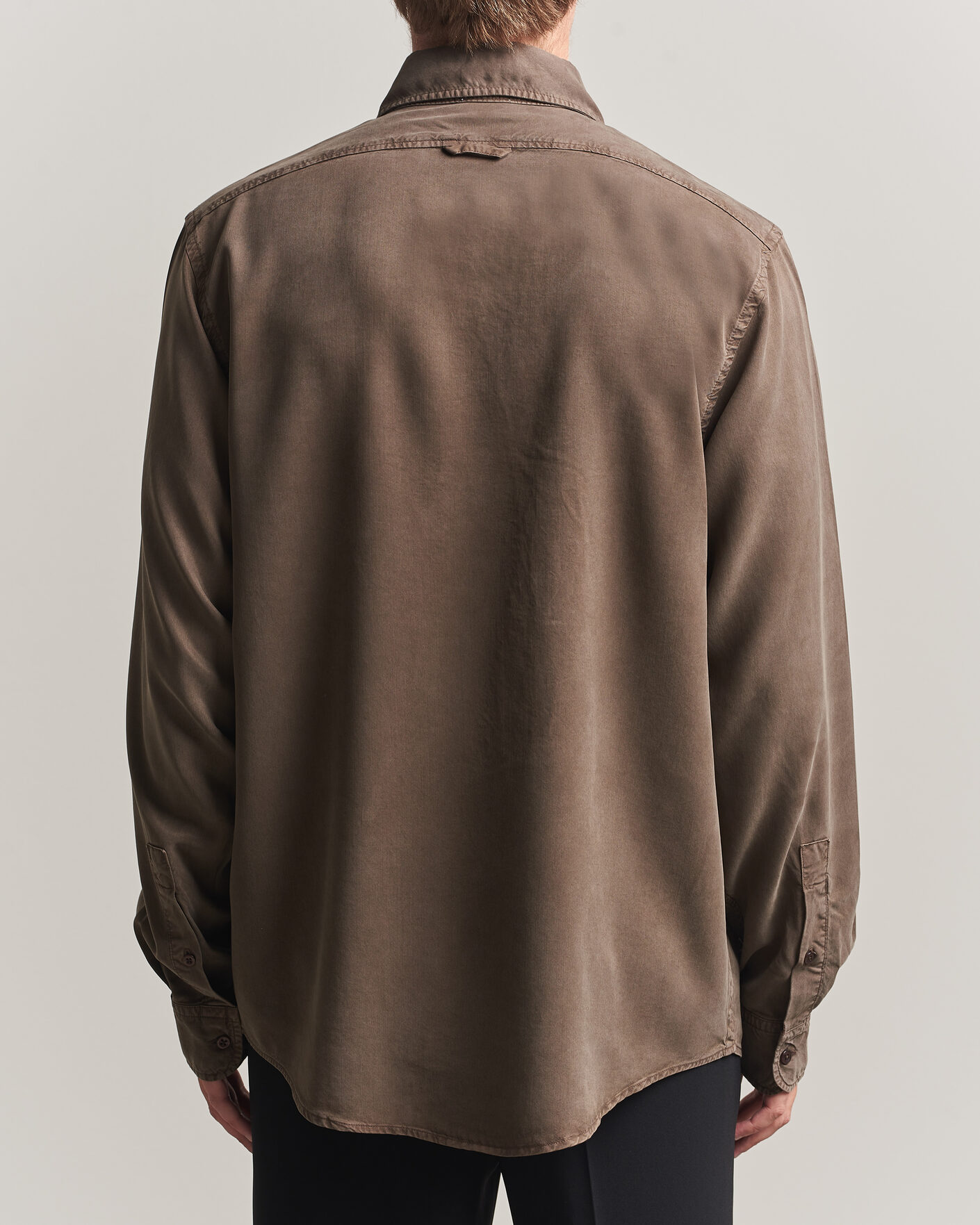 Men | Shirts | Filippa K | Zack Lyocell Shirt Ebony Brown
